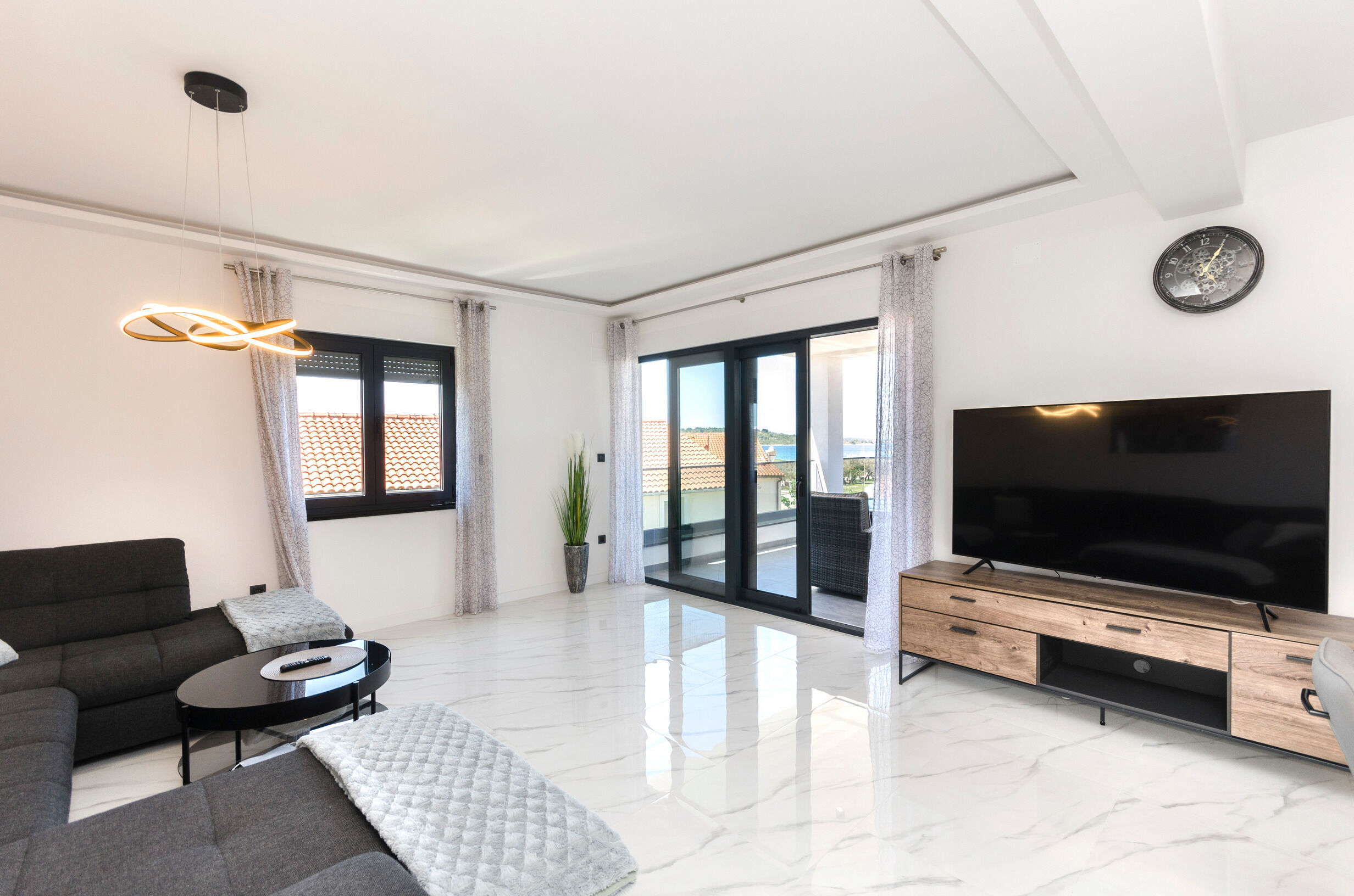 Apartments Villa Casia 33802-A3