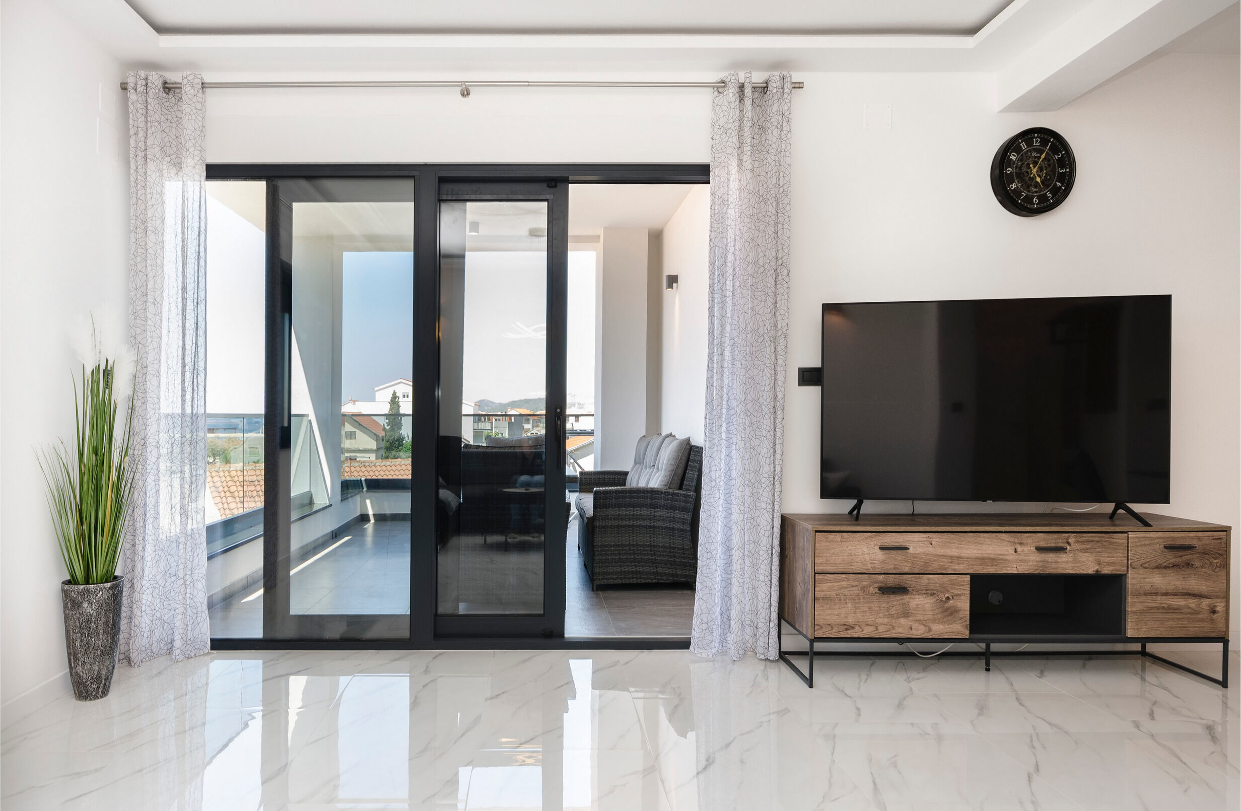 Apartments Villa Casia 33802-A3
