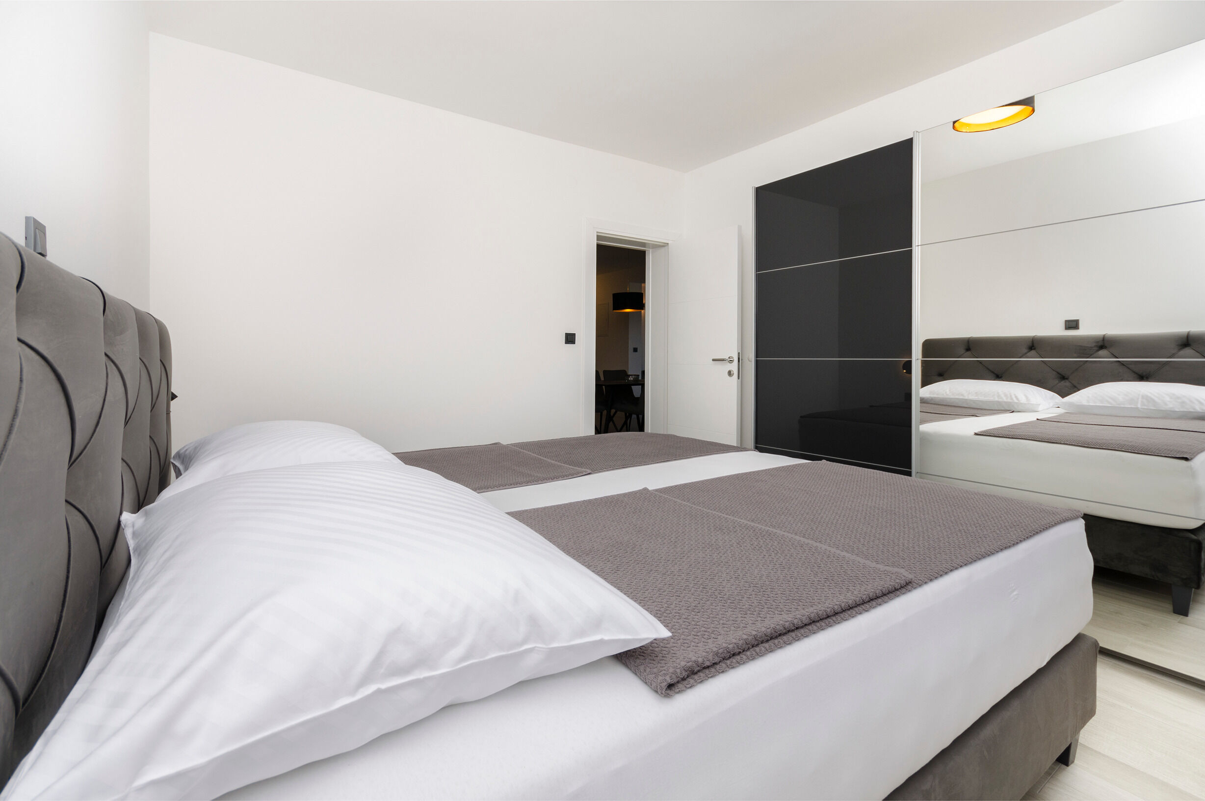 Apartments Villa Casia 33802-A3