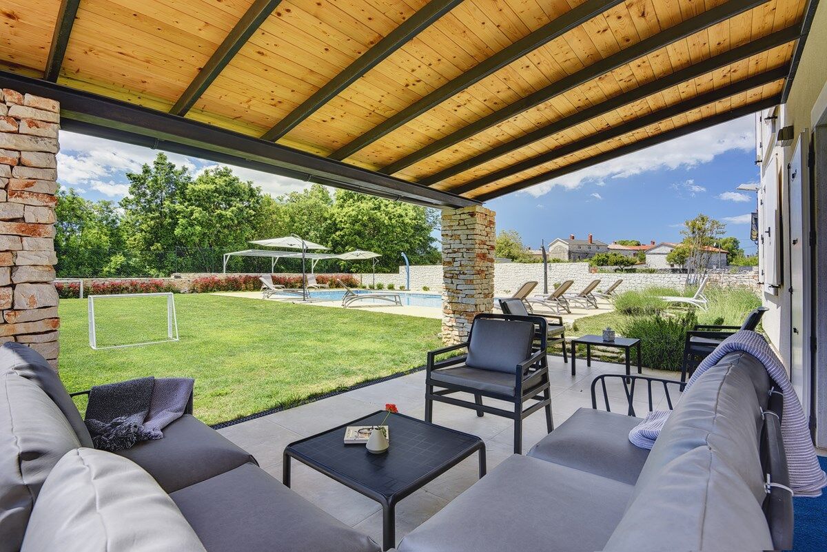 Villa My Koltrina 73972-K1