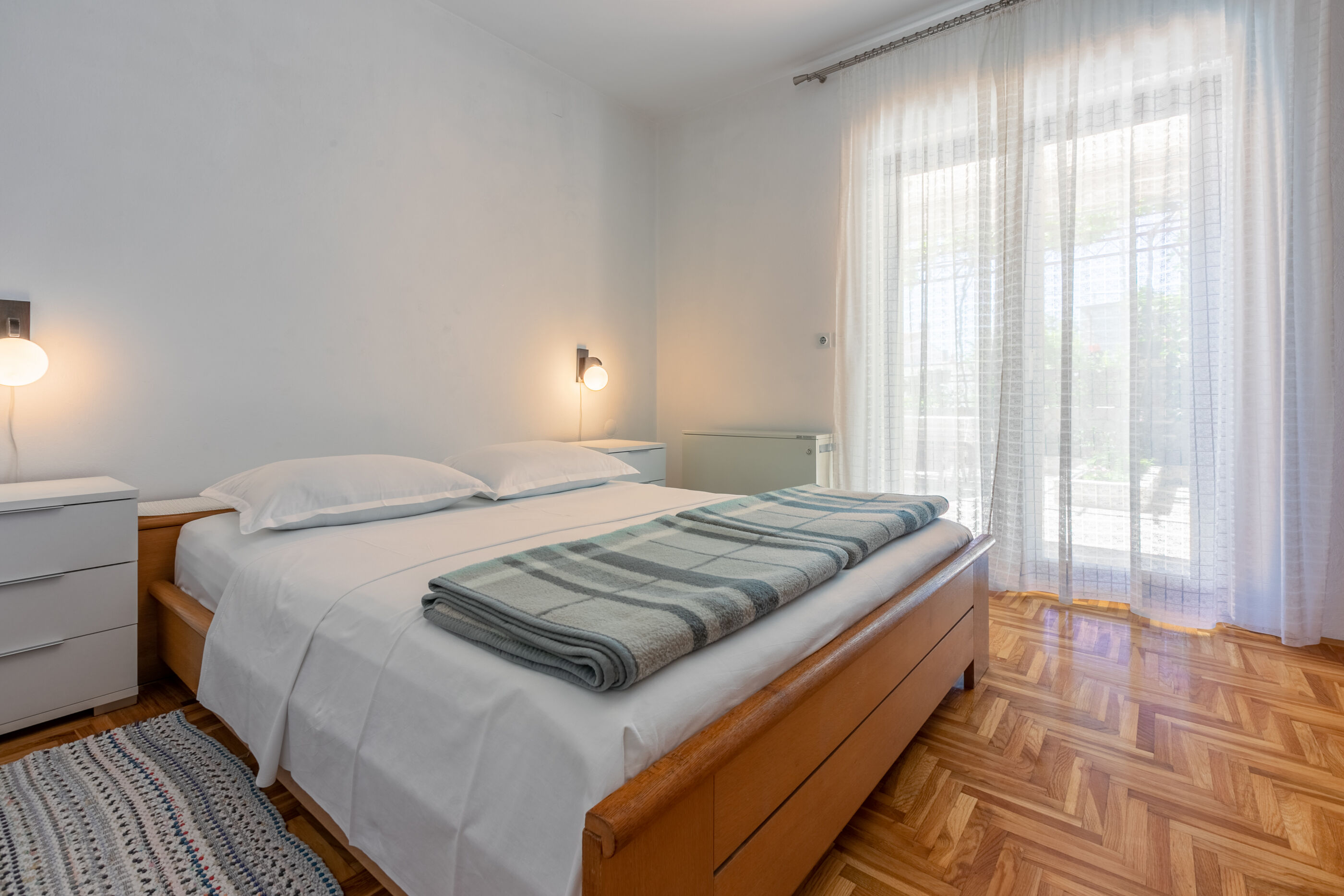 Apartments Mirena 81581-A1