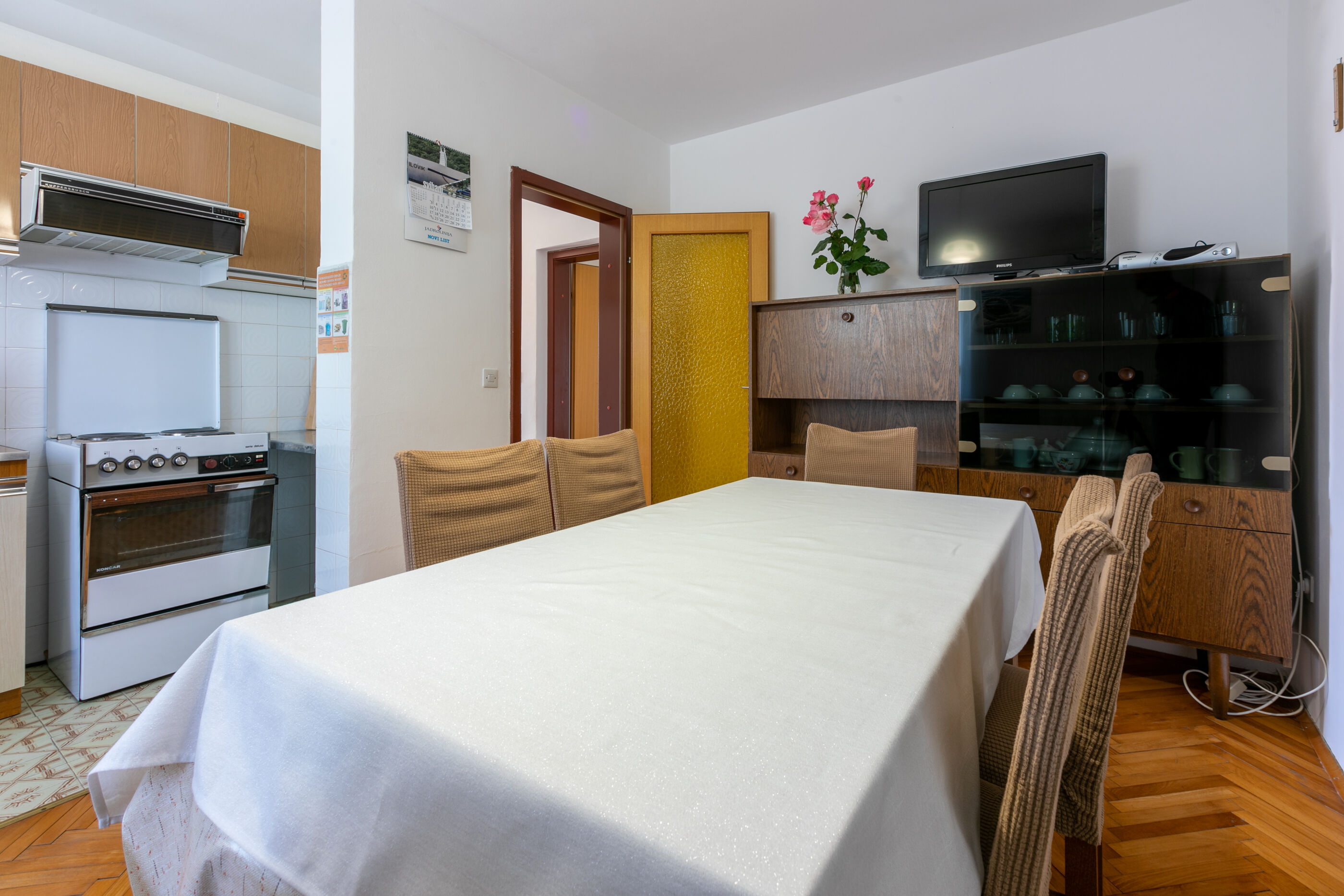 Apartments Mirena 81581-A2