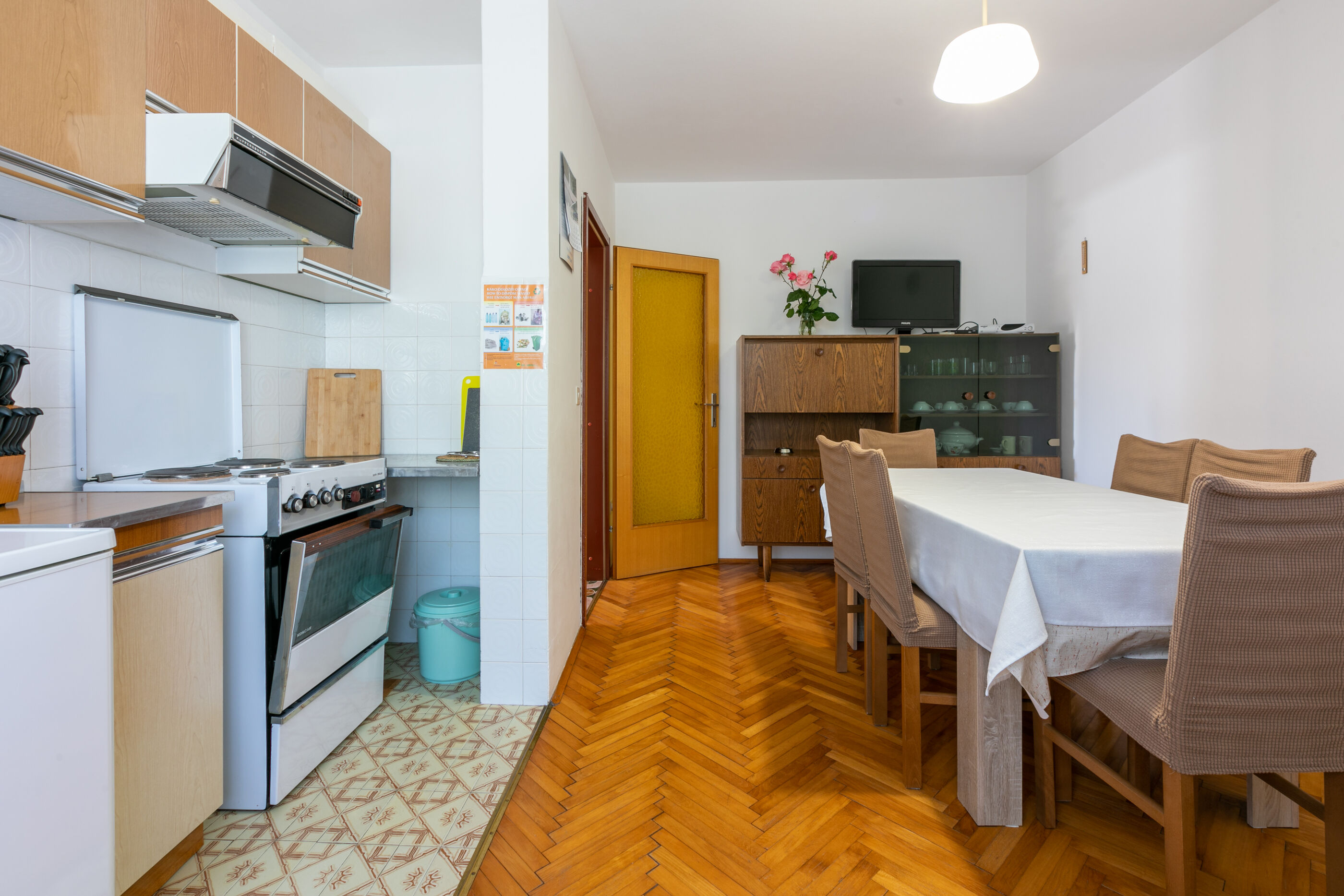 Apartments Mirena 81581-A2