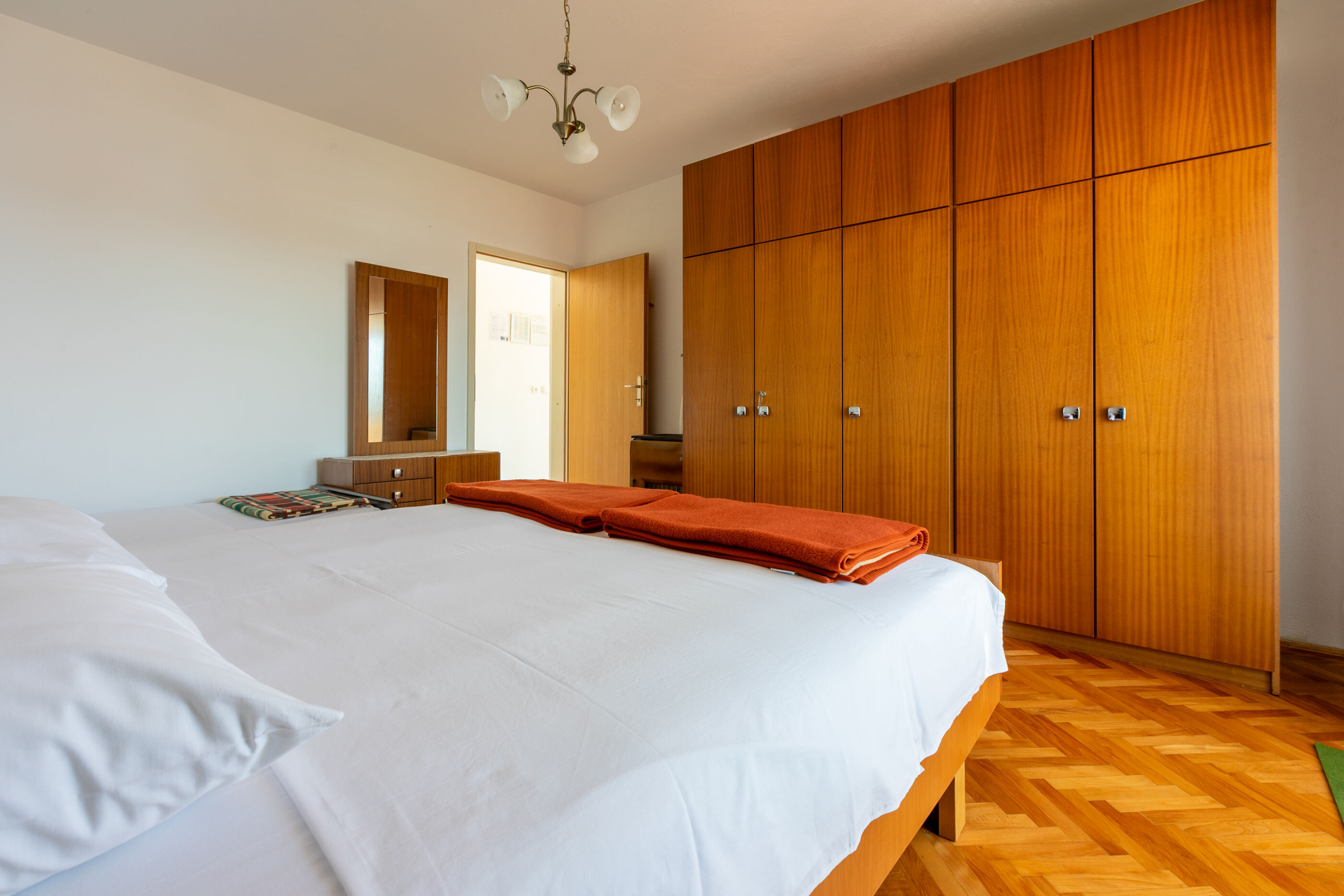 Apartments Mirena 81581-A3