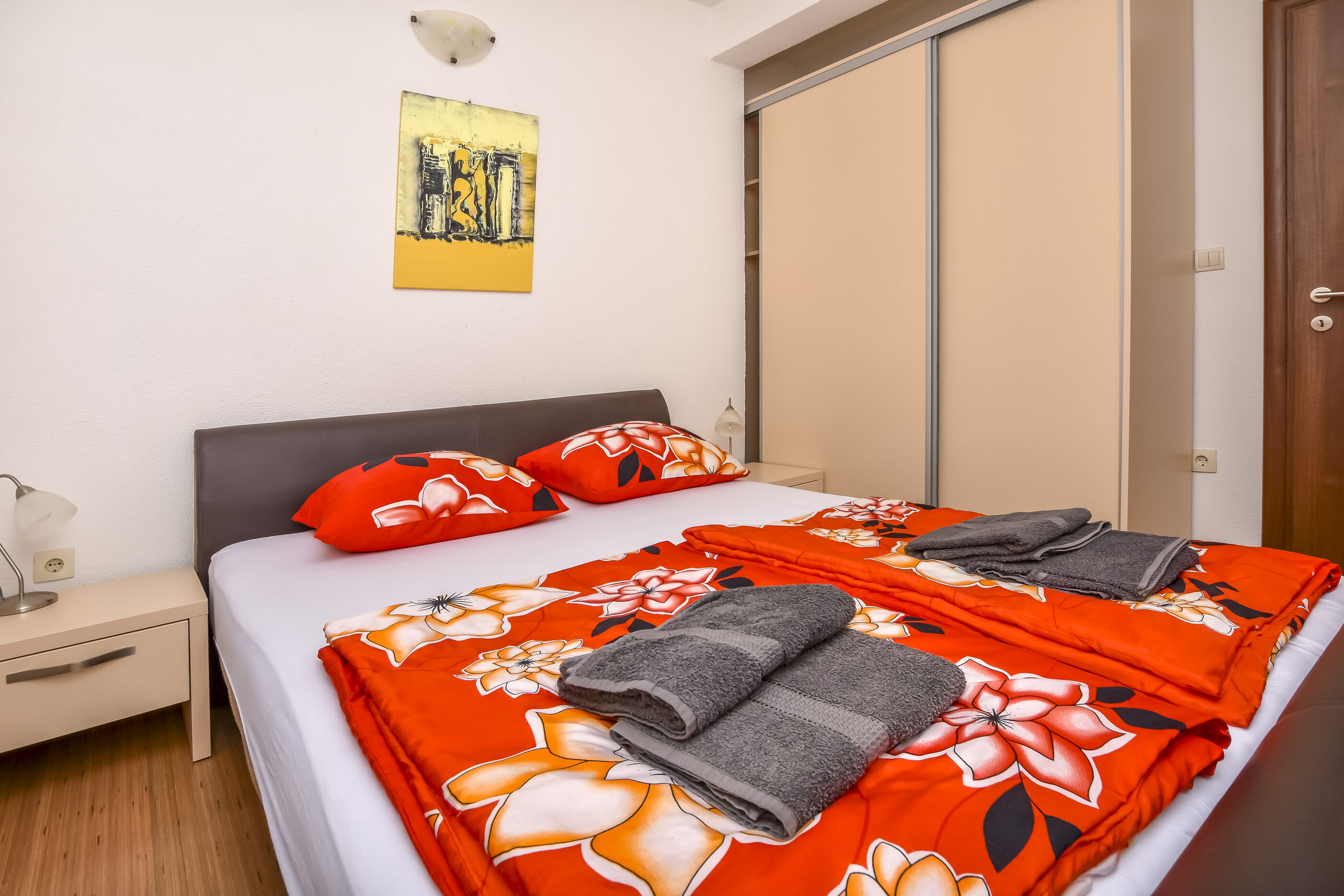 Apartments Juro 81781-A1