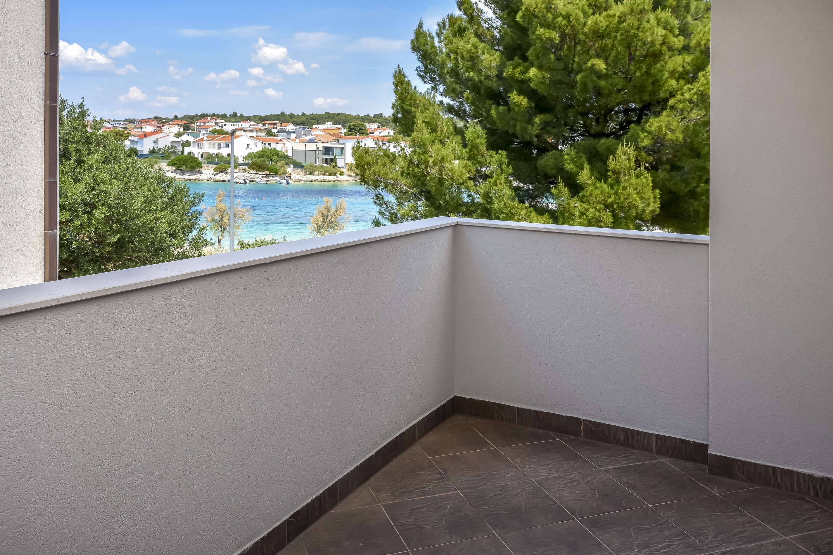 Apartments Juro 81781-A2