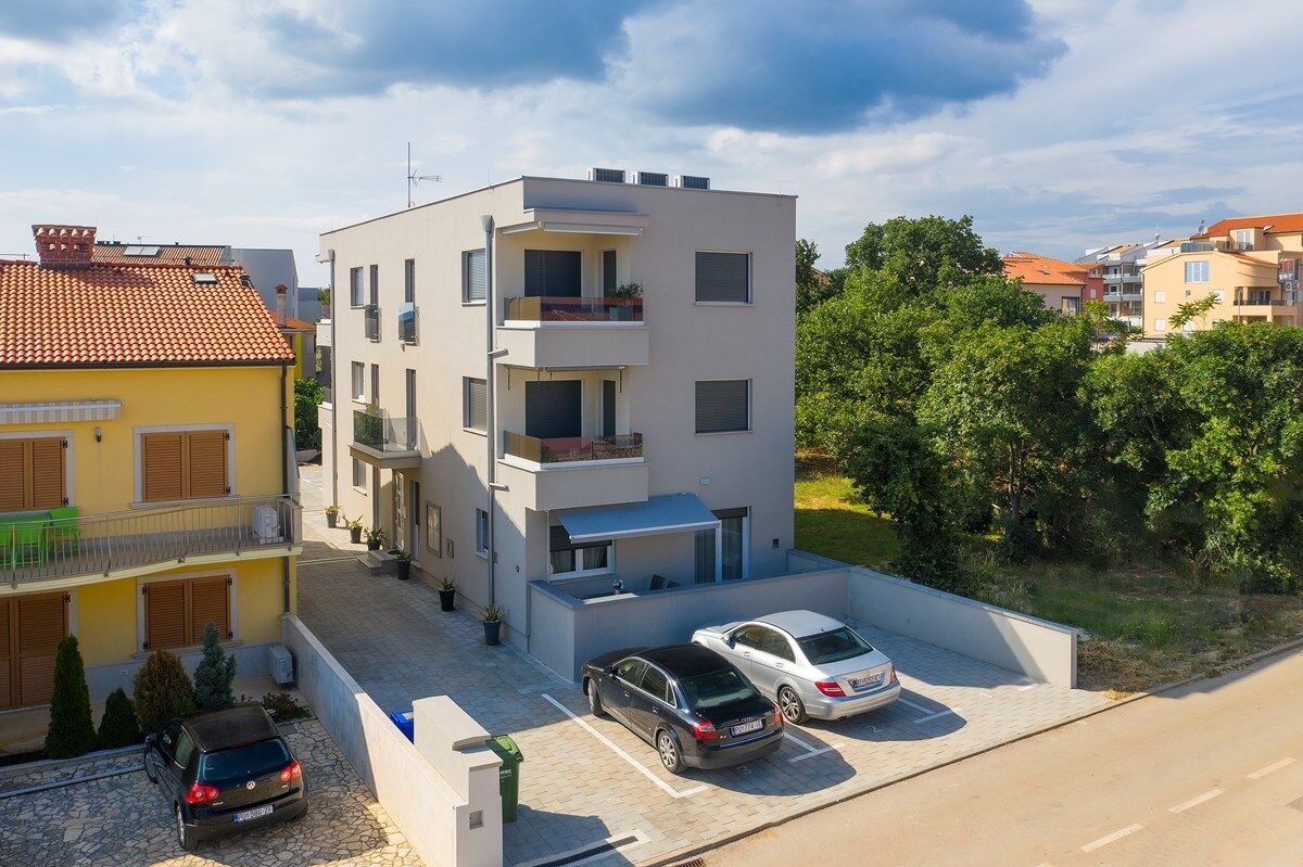 House Ivona 74205-A1