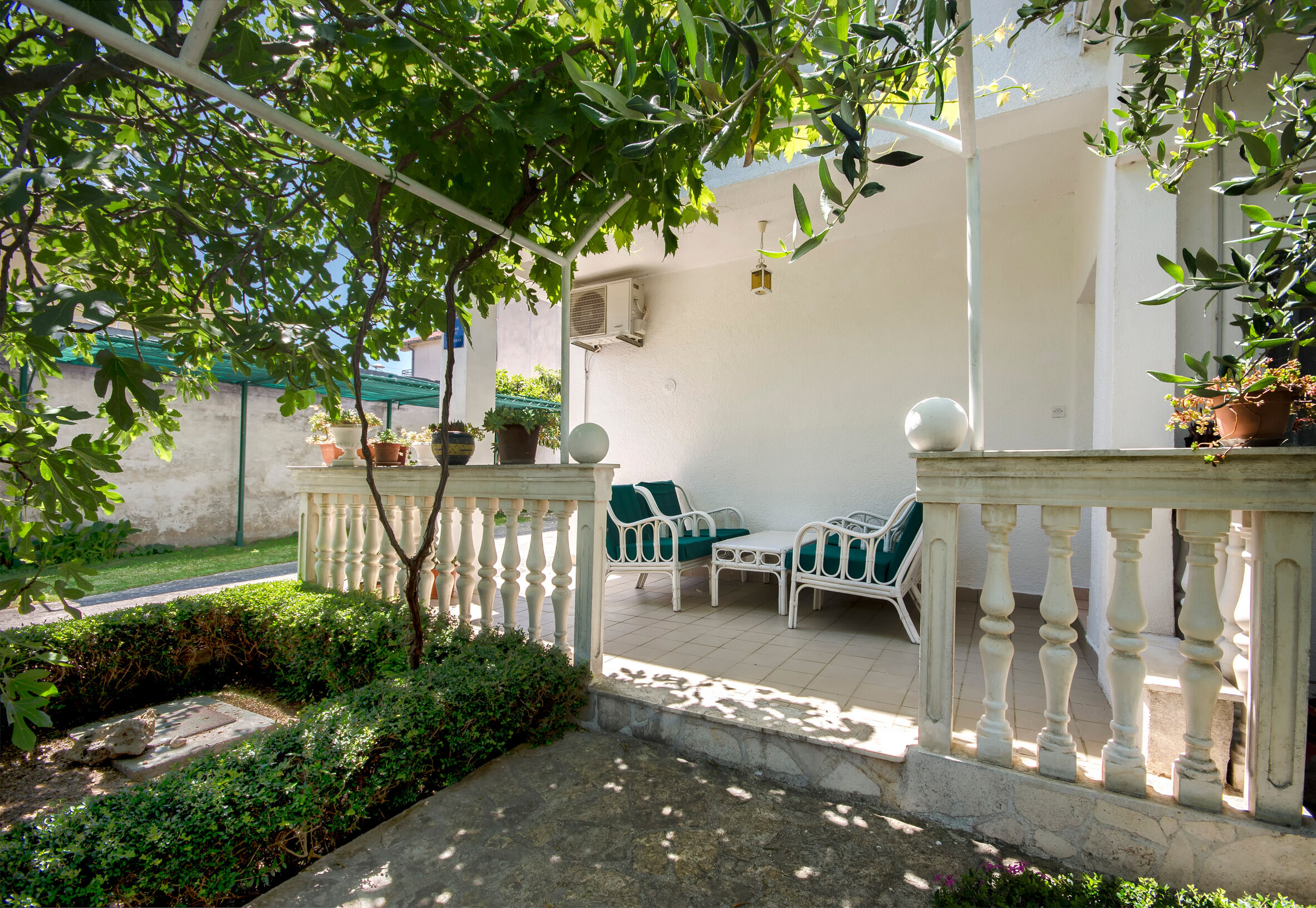 Apartments Mirjana Blue Beach 80161-A2
