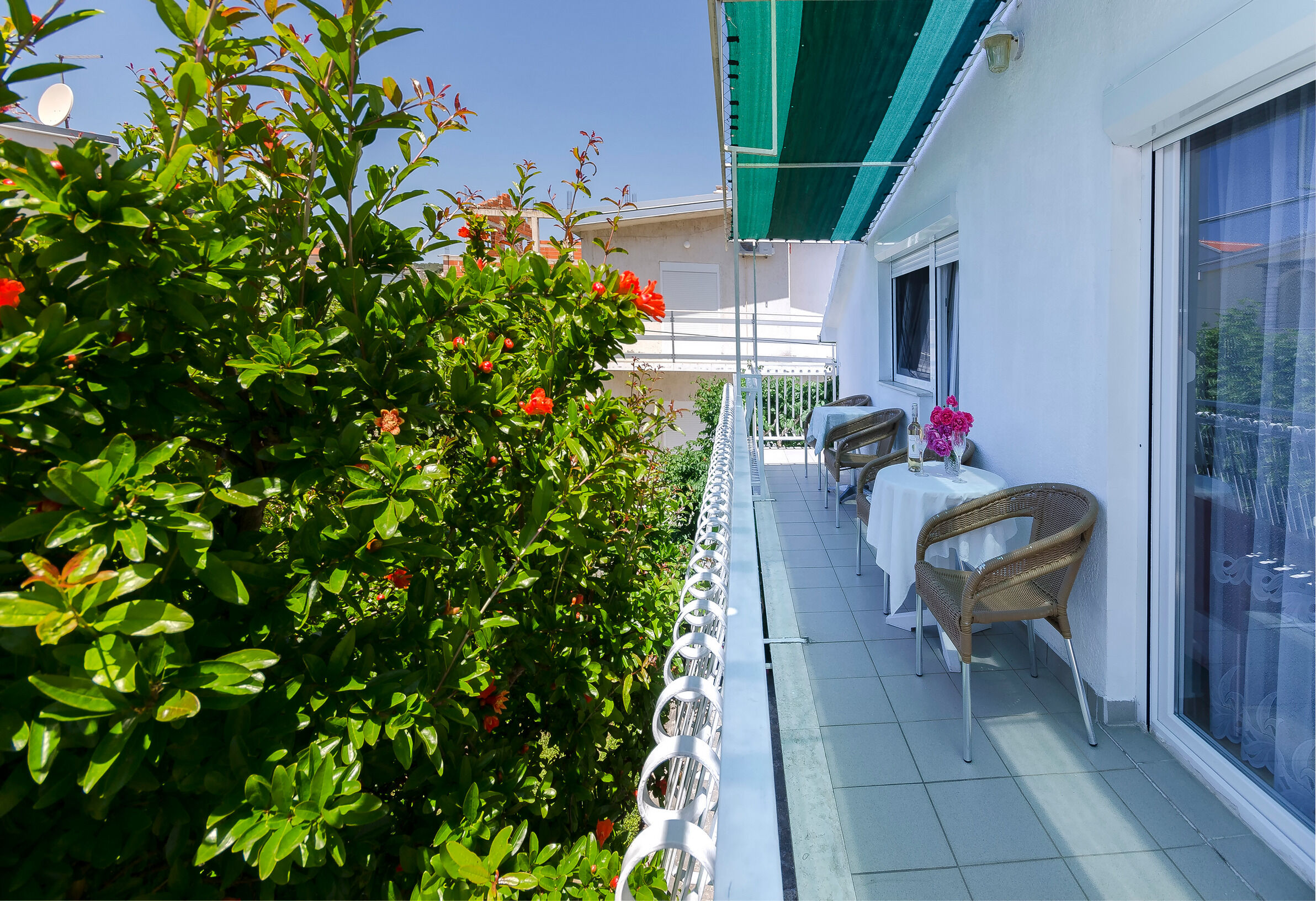 Apartments Mirjana Blue Beach 80161-A1