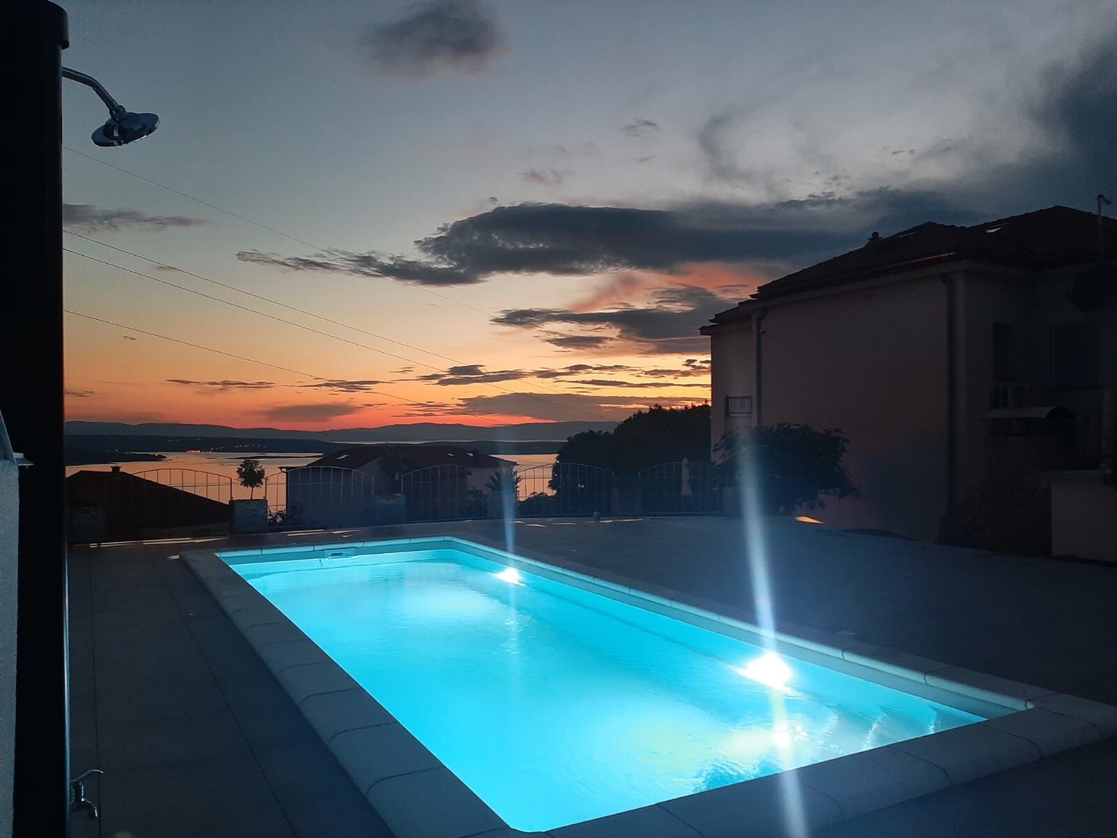 Apartments Jozić 62776-A1