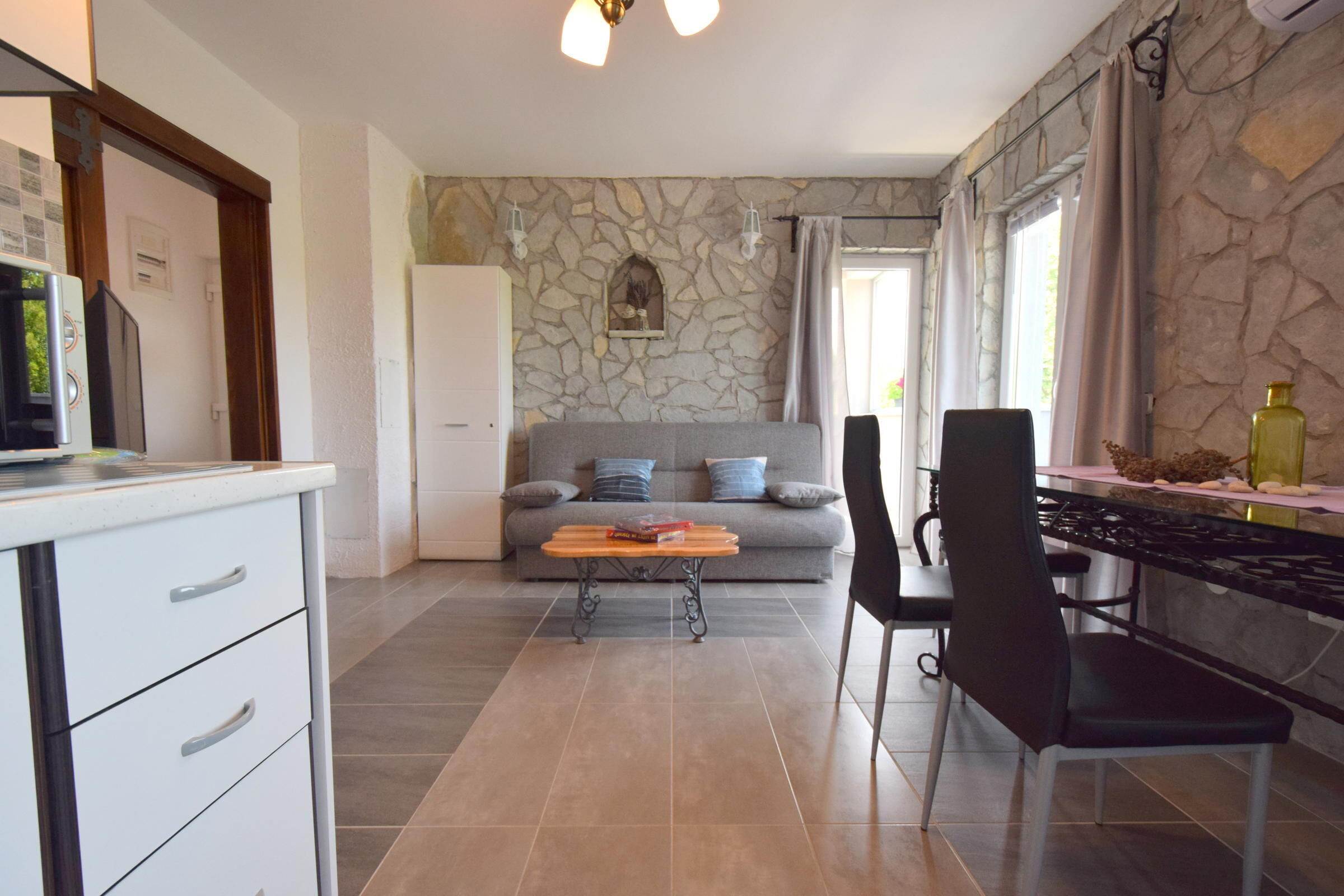 Apartments Kolić 62144-A1