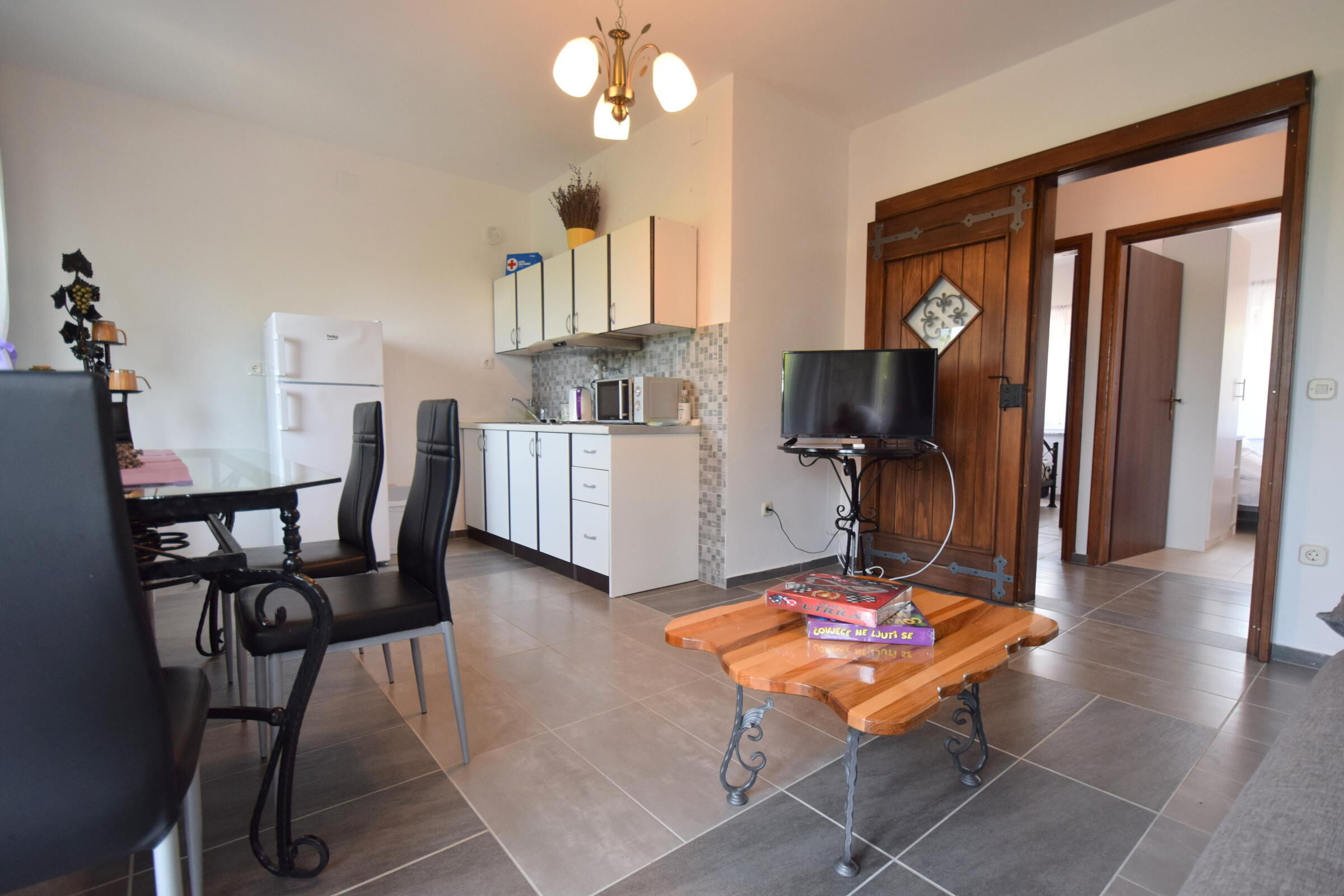 Apartments Kolić 62144-A1