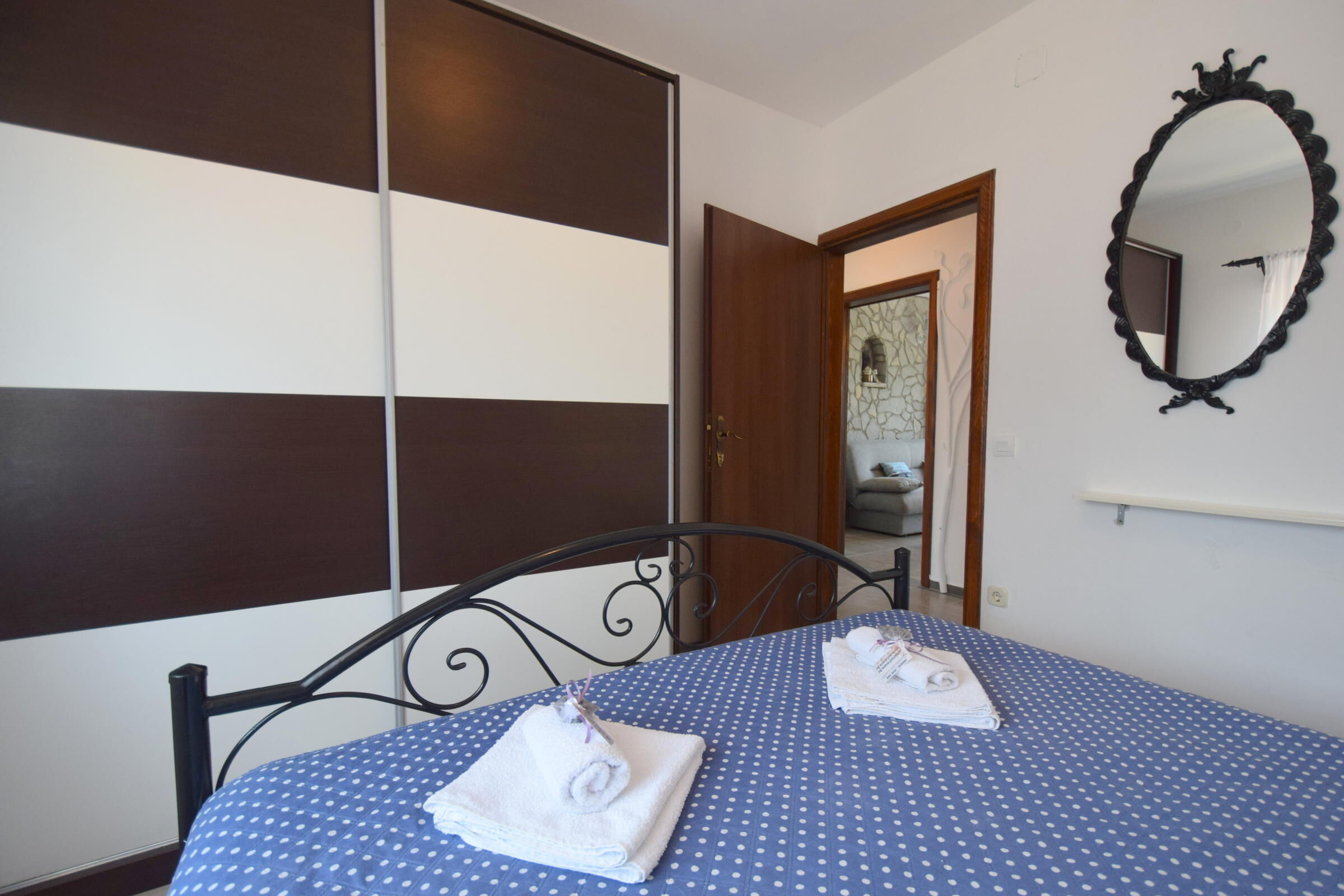 Apartments Kolić 62144-A1
