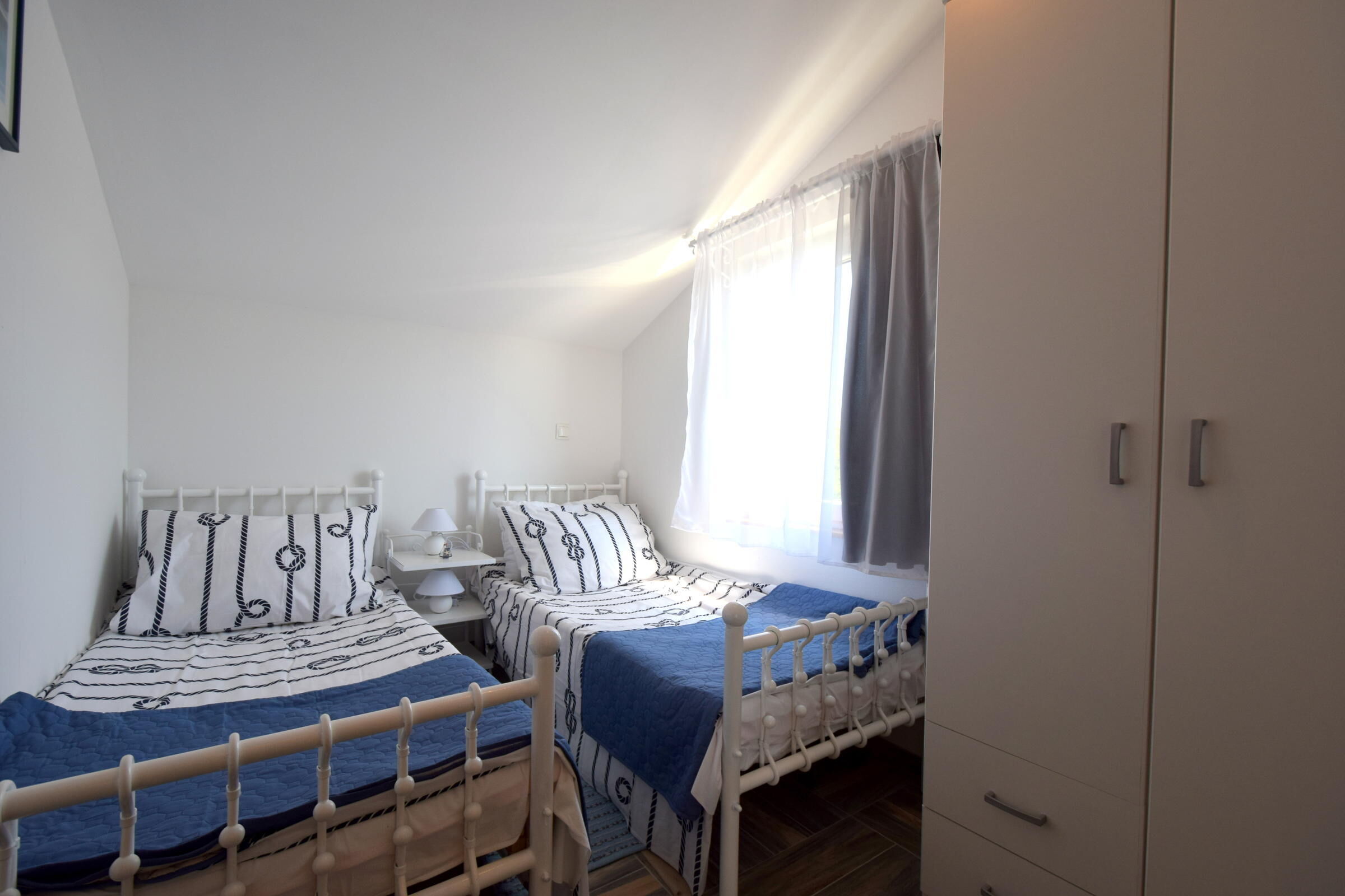 Apartments Kolić 62144-A2
