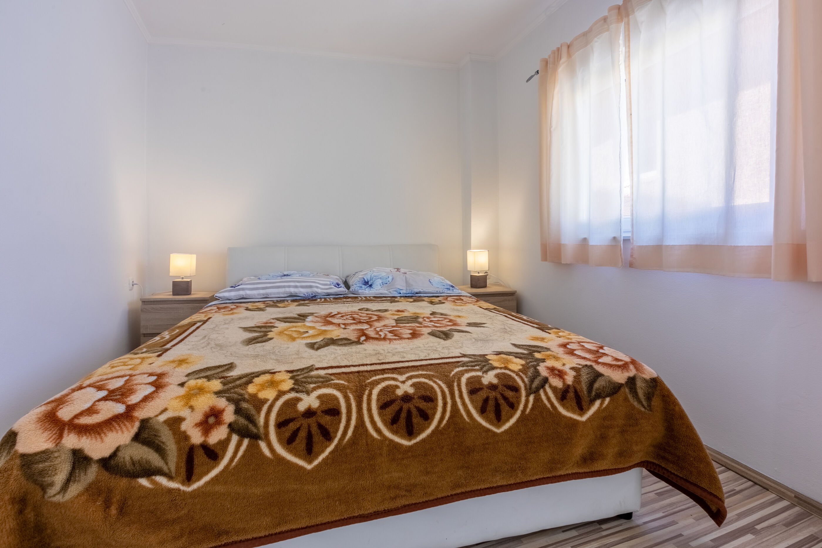 House RUŽICA 78534-K1