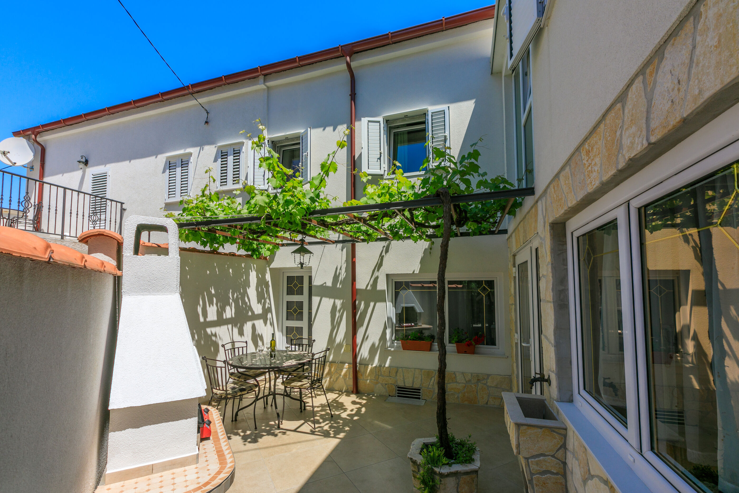 House RUŽICA 78534-K1
