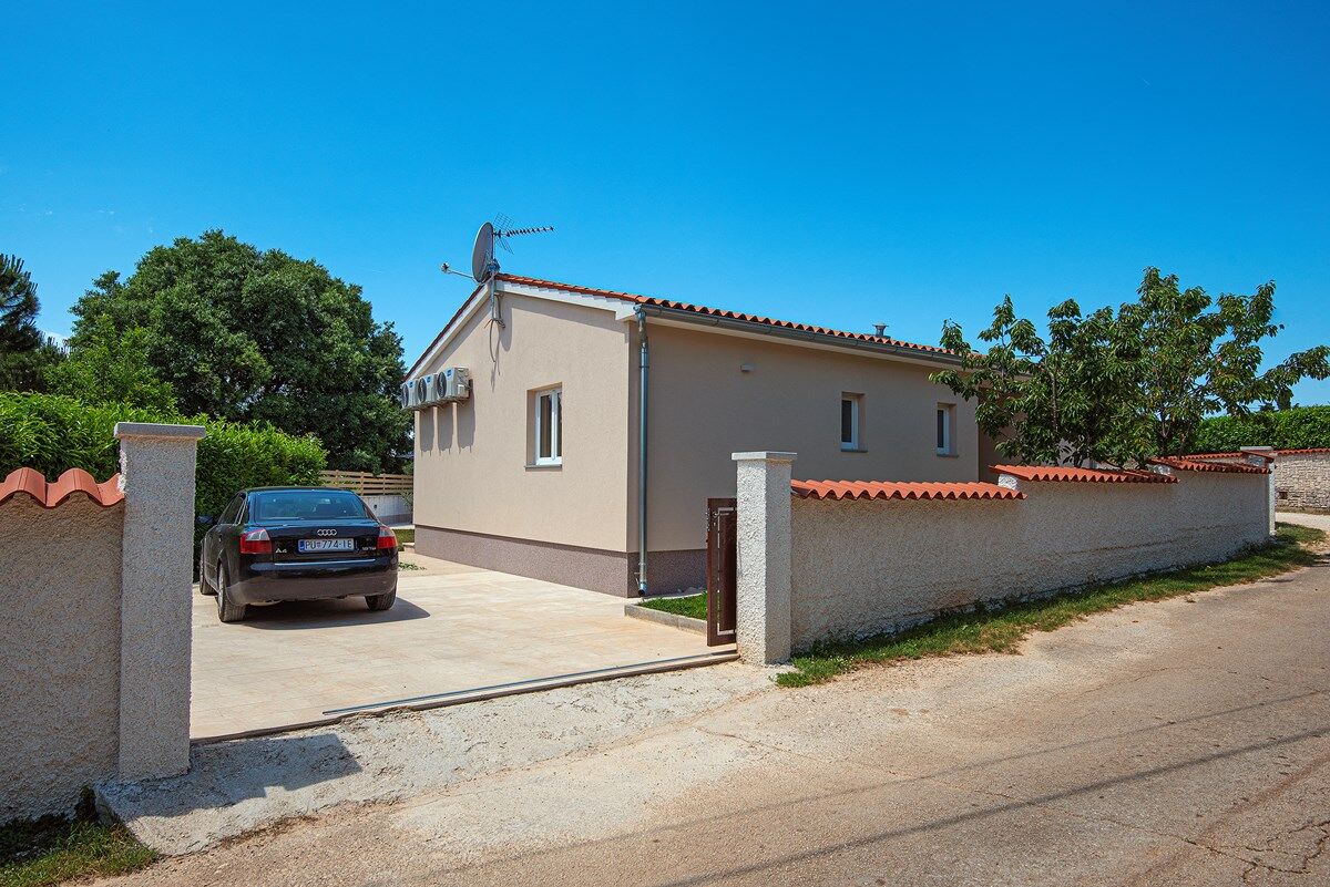 Villa Lu 74206-K1