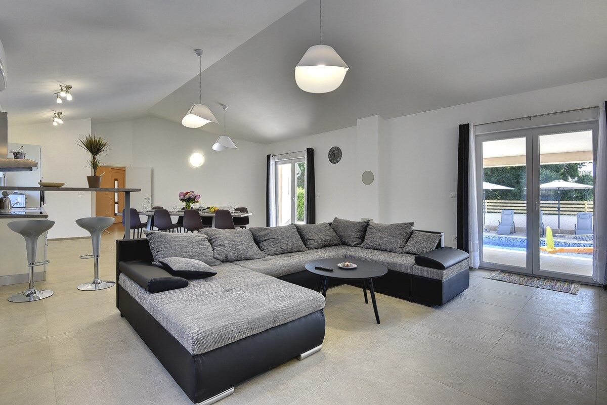 Villa Lu 74206-K1