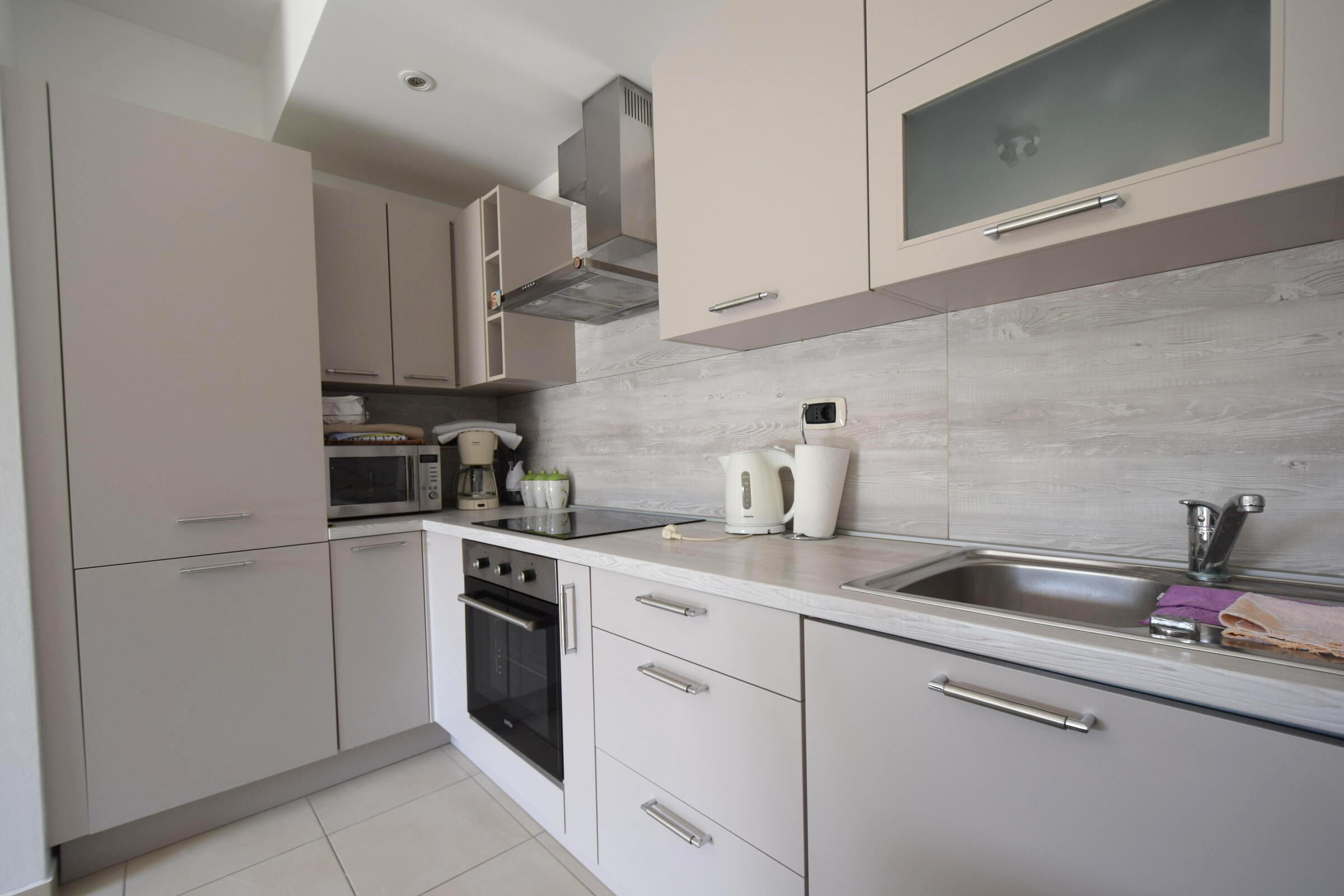 Apartment Nevena 62186-A1