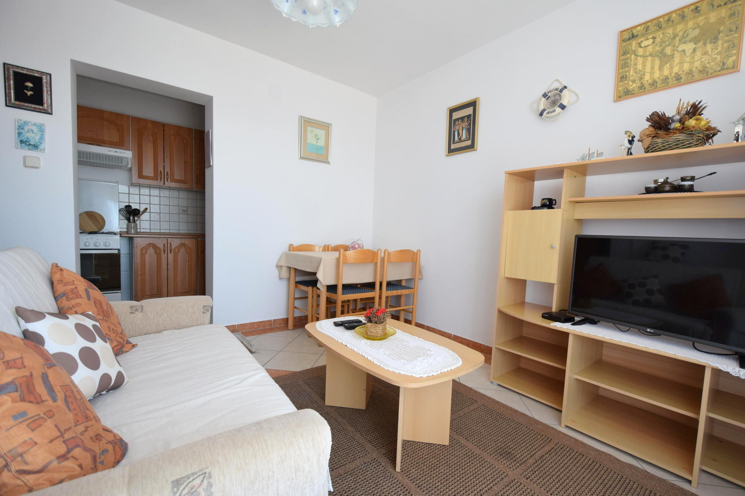 Apartments Gordana 62217-A2