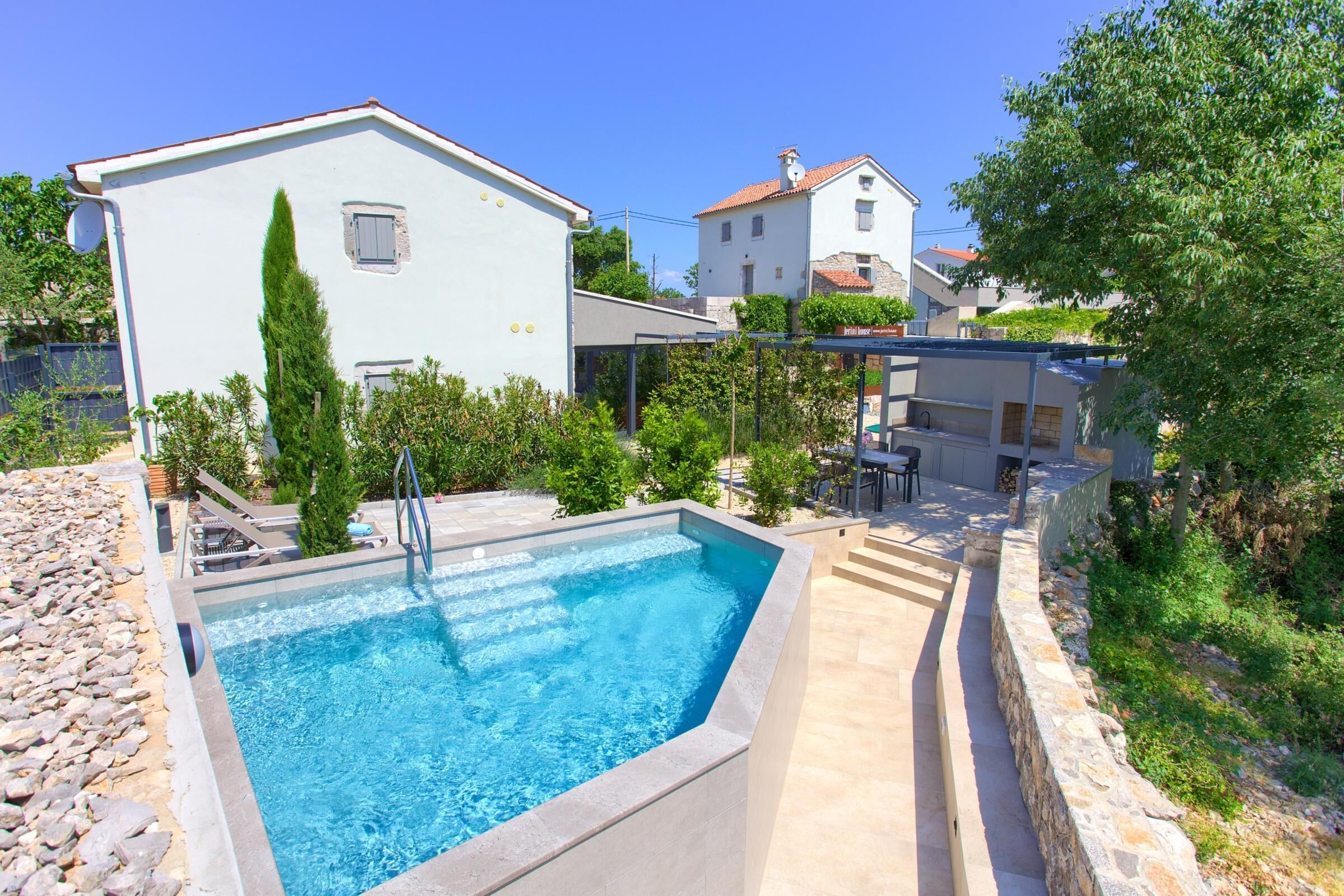 House Villa Jerini cottage 62216-K1