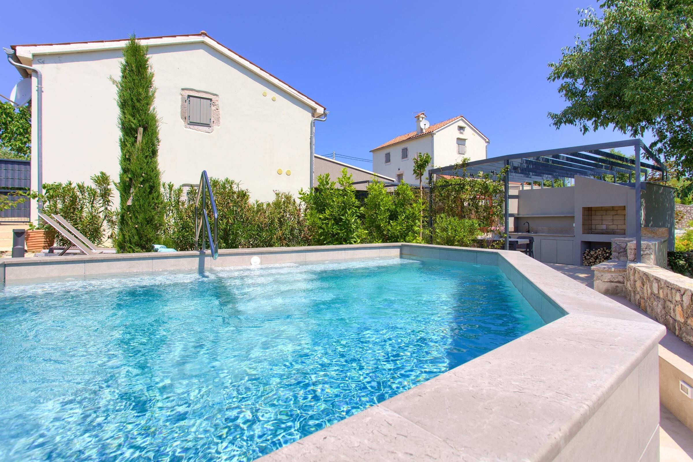 House Villa Jerini cottage 62216-K1