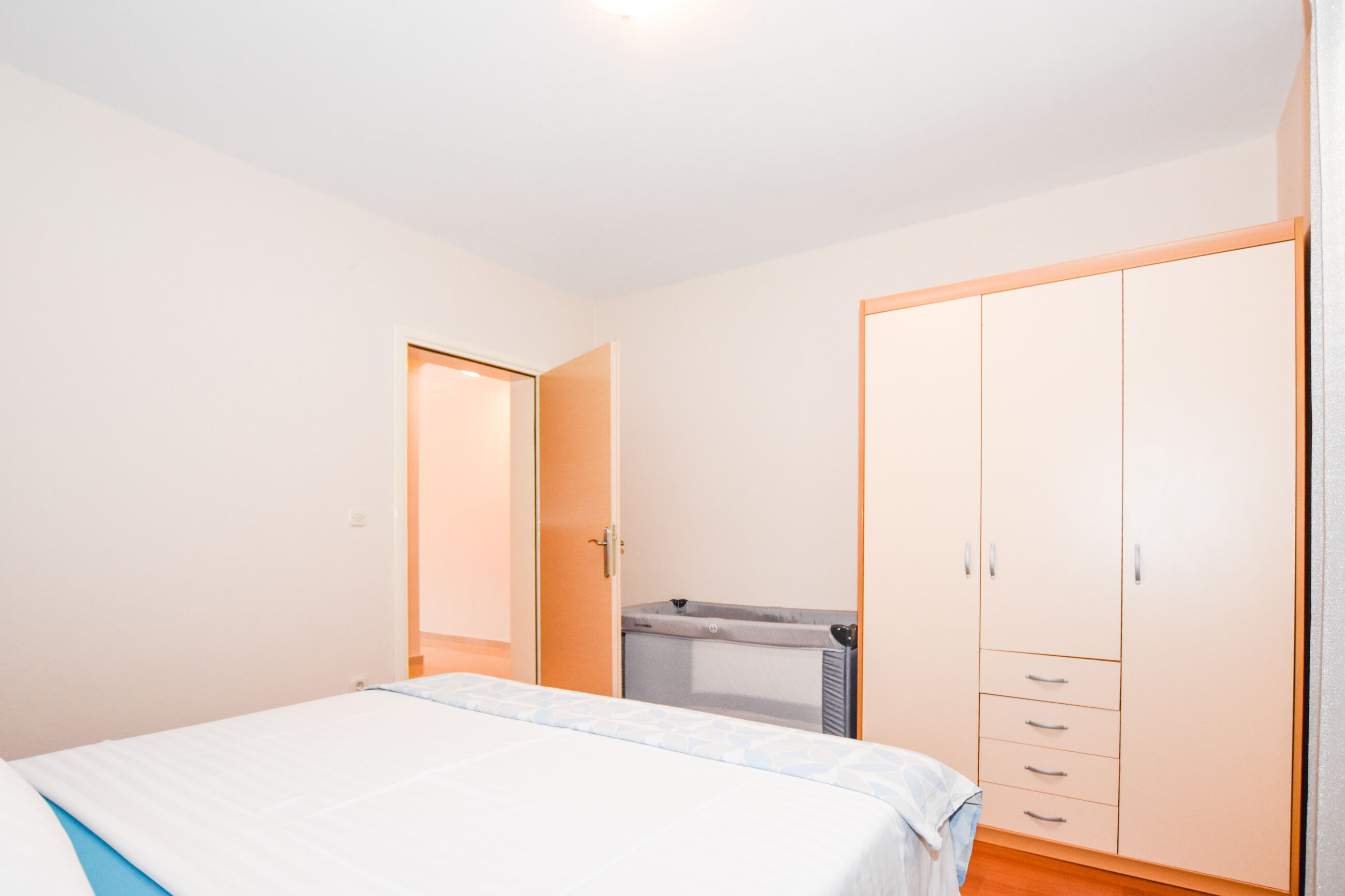 Apartments Yelkouan 82251-A2