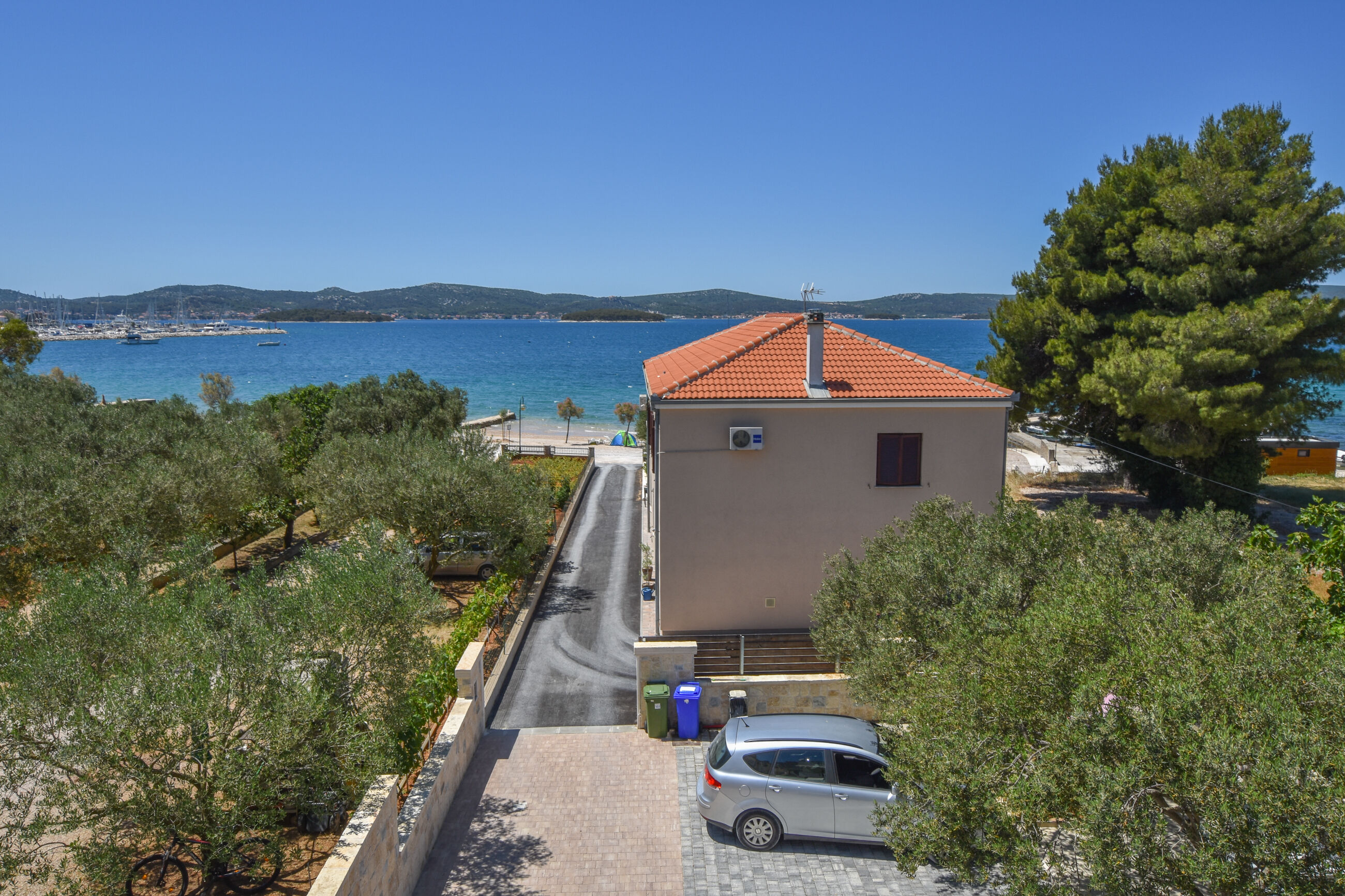Apartments Yelkouan 82251-A3