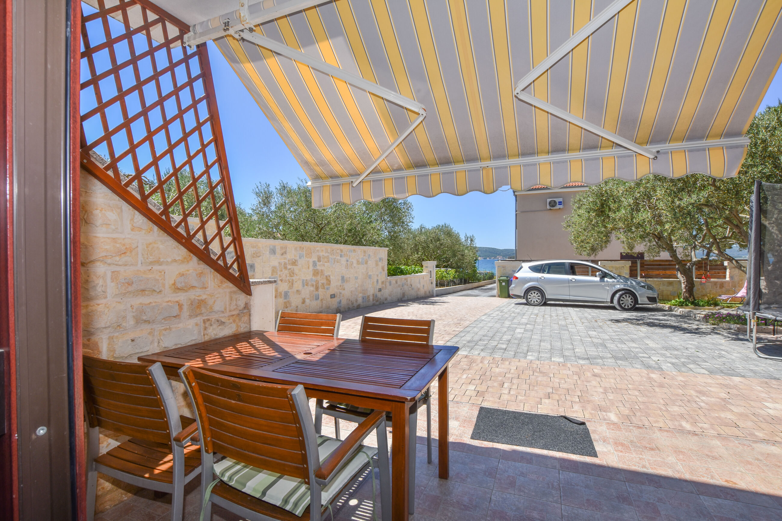 Apartments Yelkouan 82251-A1