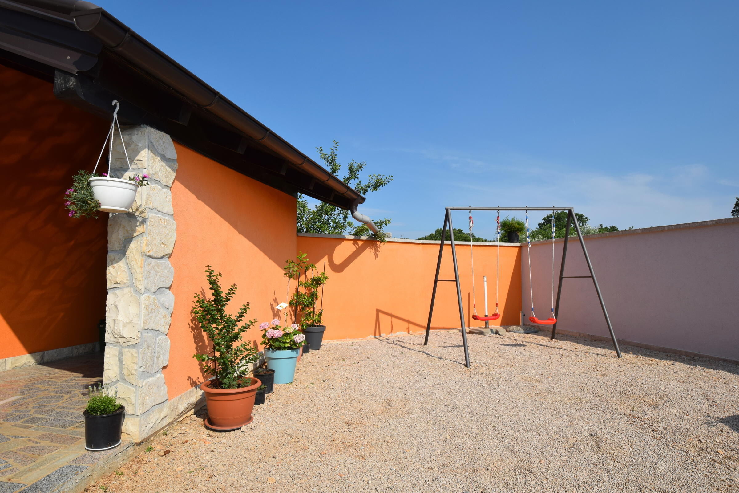 Apartments Vrdoljak 62288-A1