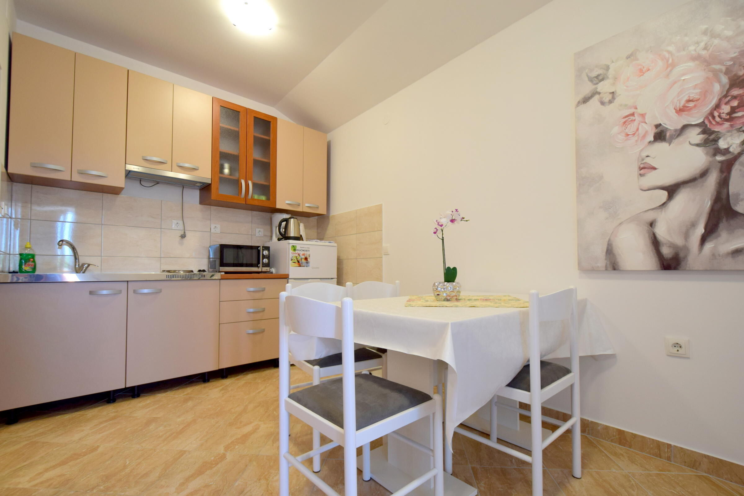 Apartments Vrdoljak 62288-A2