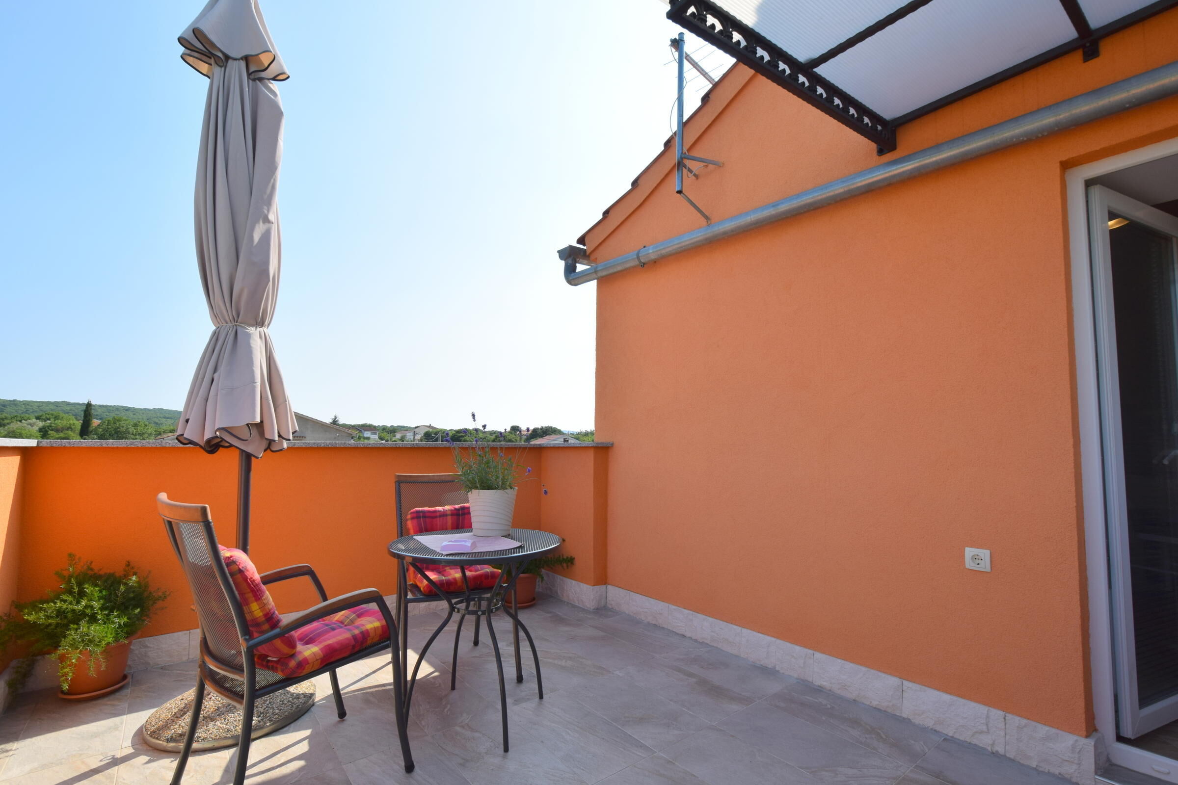 Apartments Vrdoljak 62288-A2
