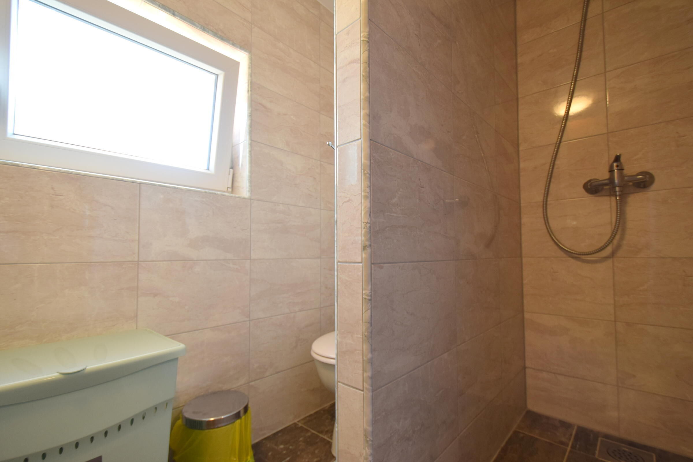 Apartments Vrdoljak 62288-A1