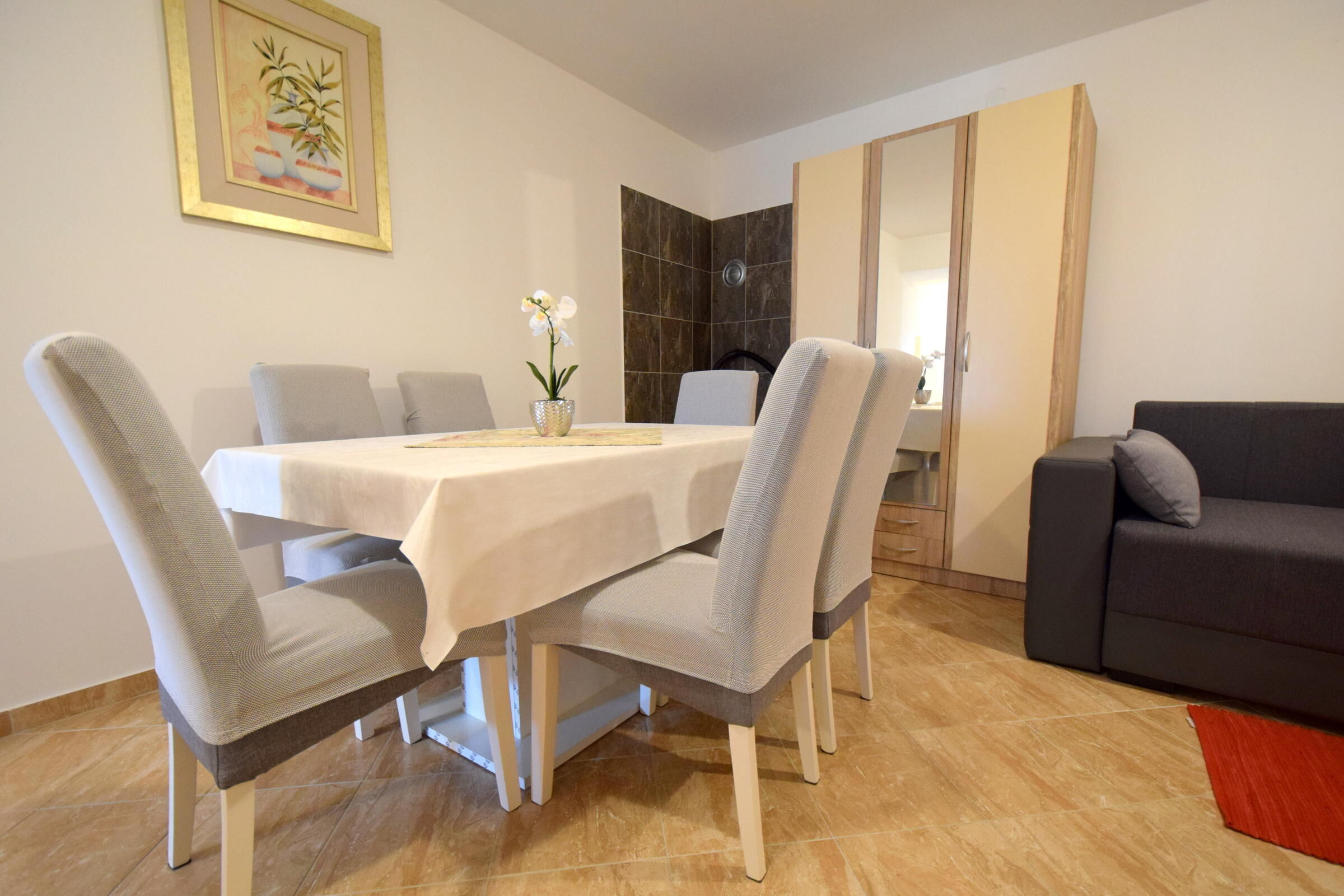 Apartments Vrdoljak 62288-A1