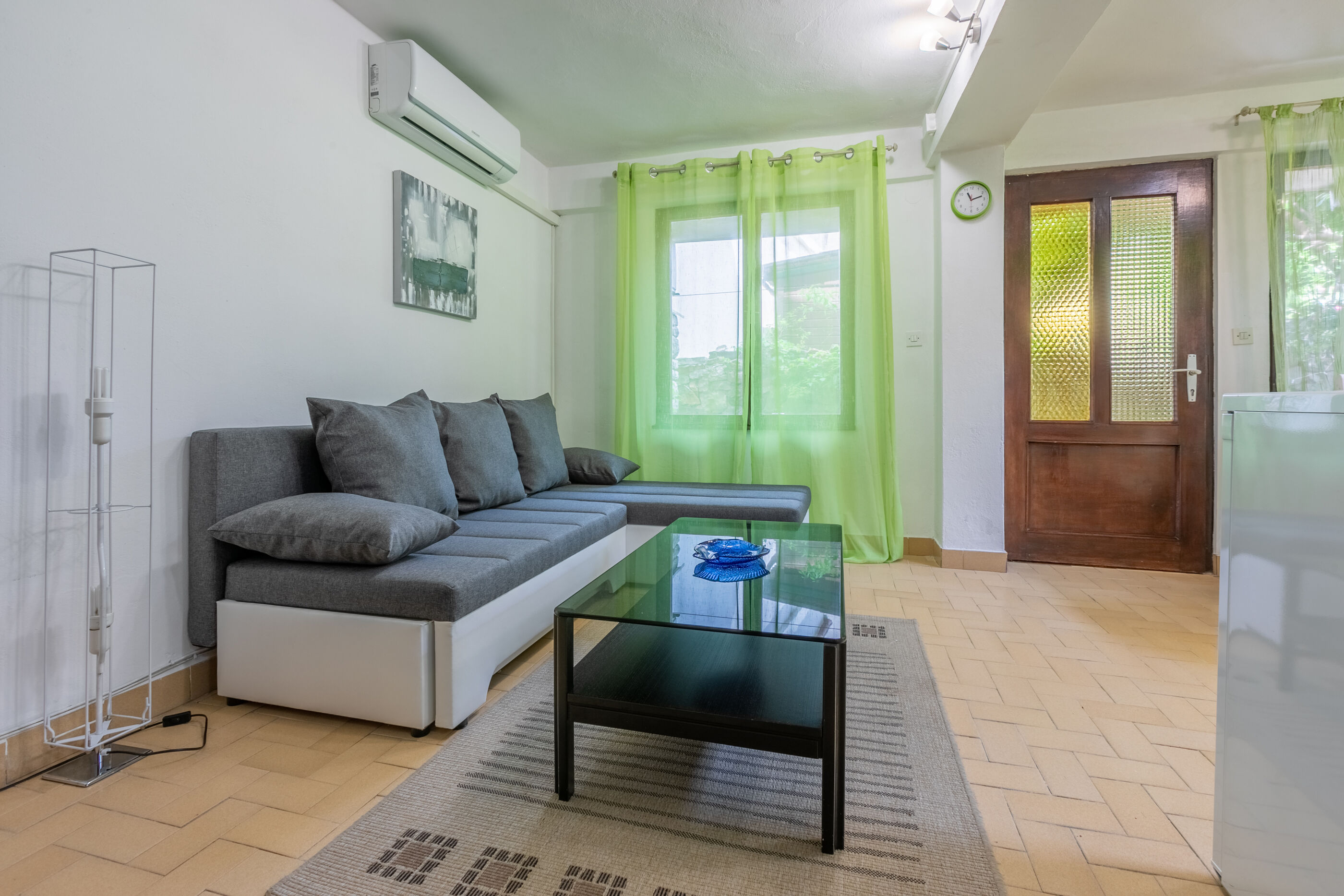 Apartments Zec 82271-A1