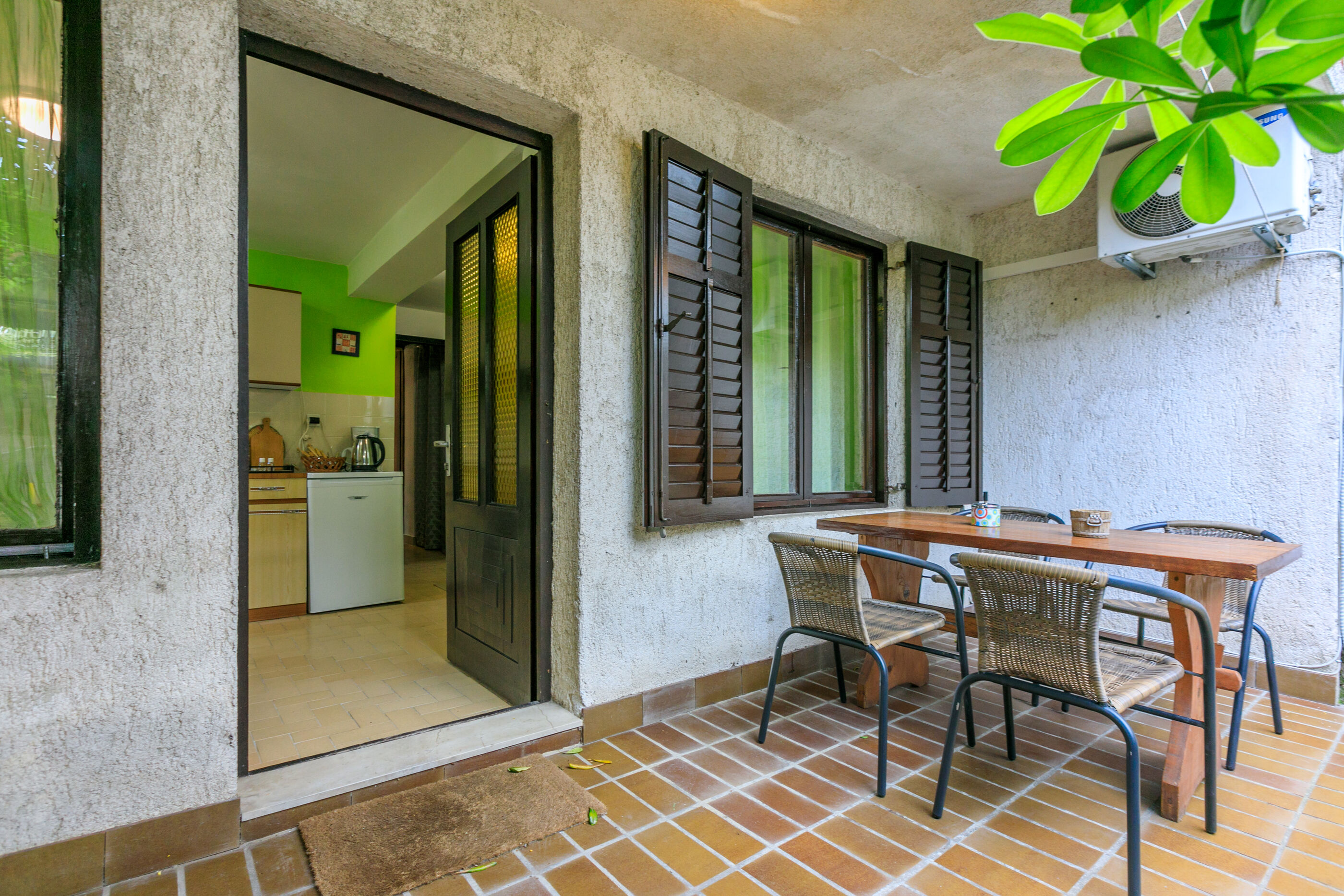 Apartments Zec 82271-A1