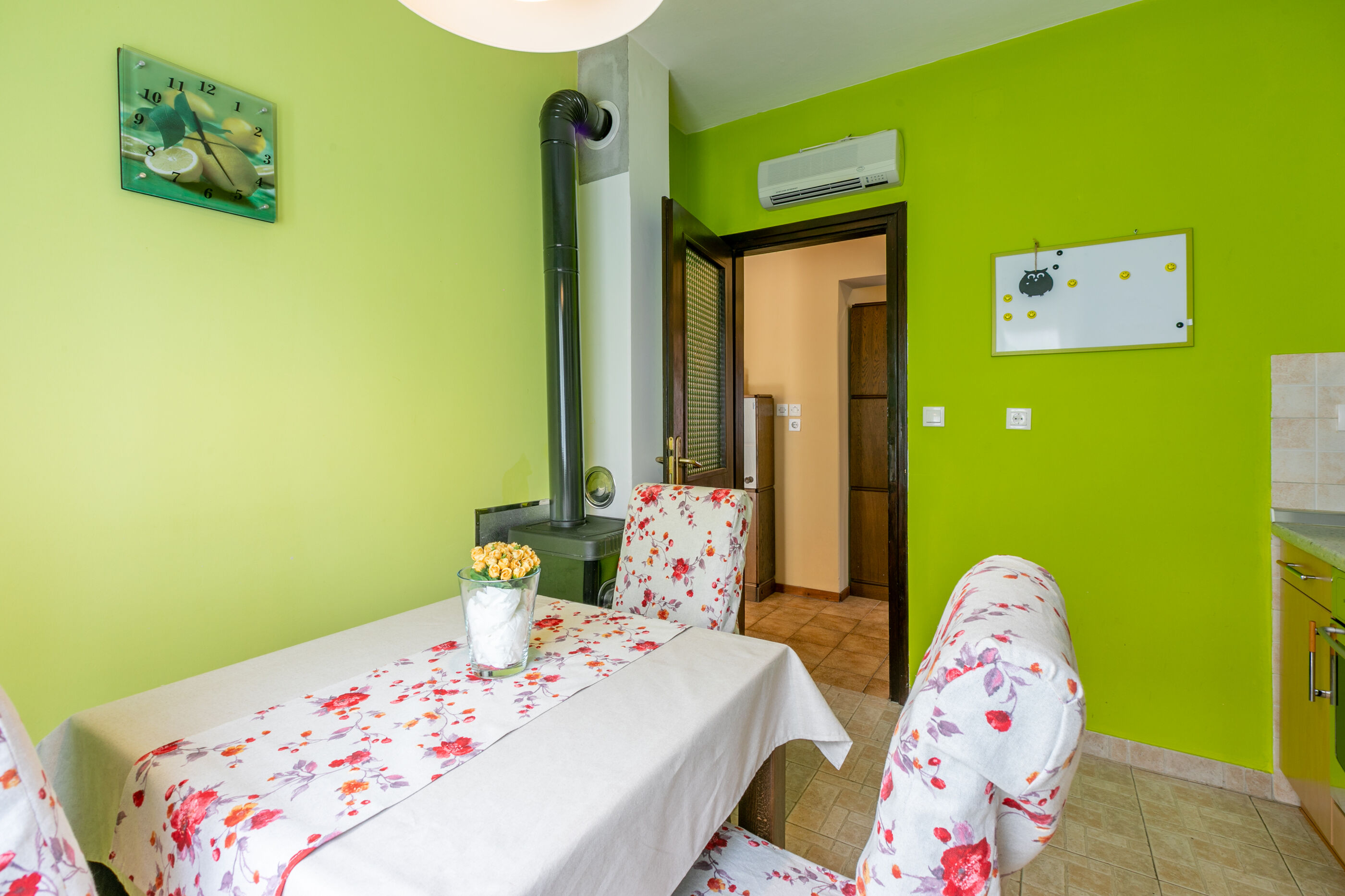 Apartments Zec 82271-A2