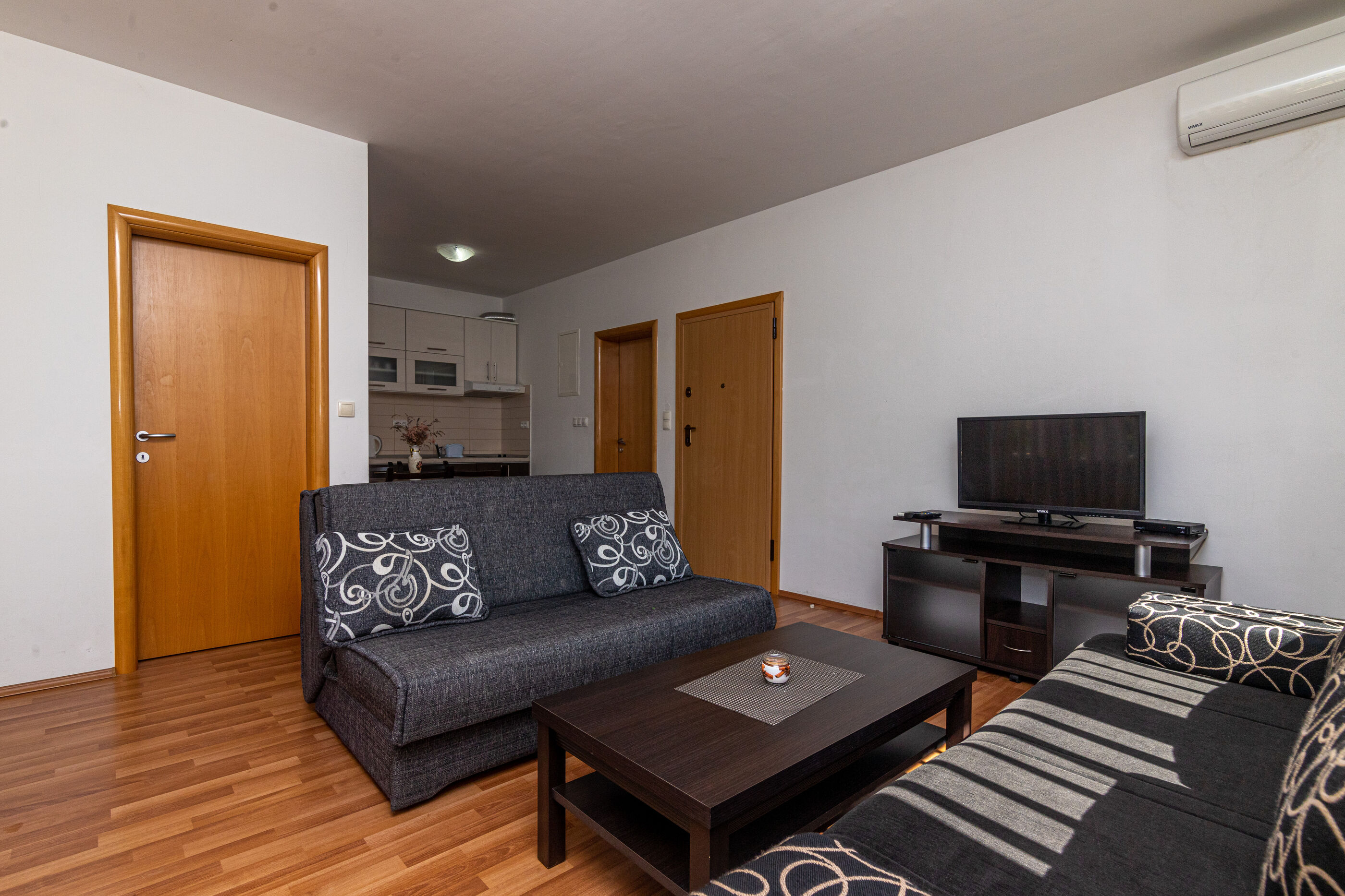Apartments Janja 30131-A2