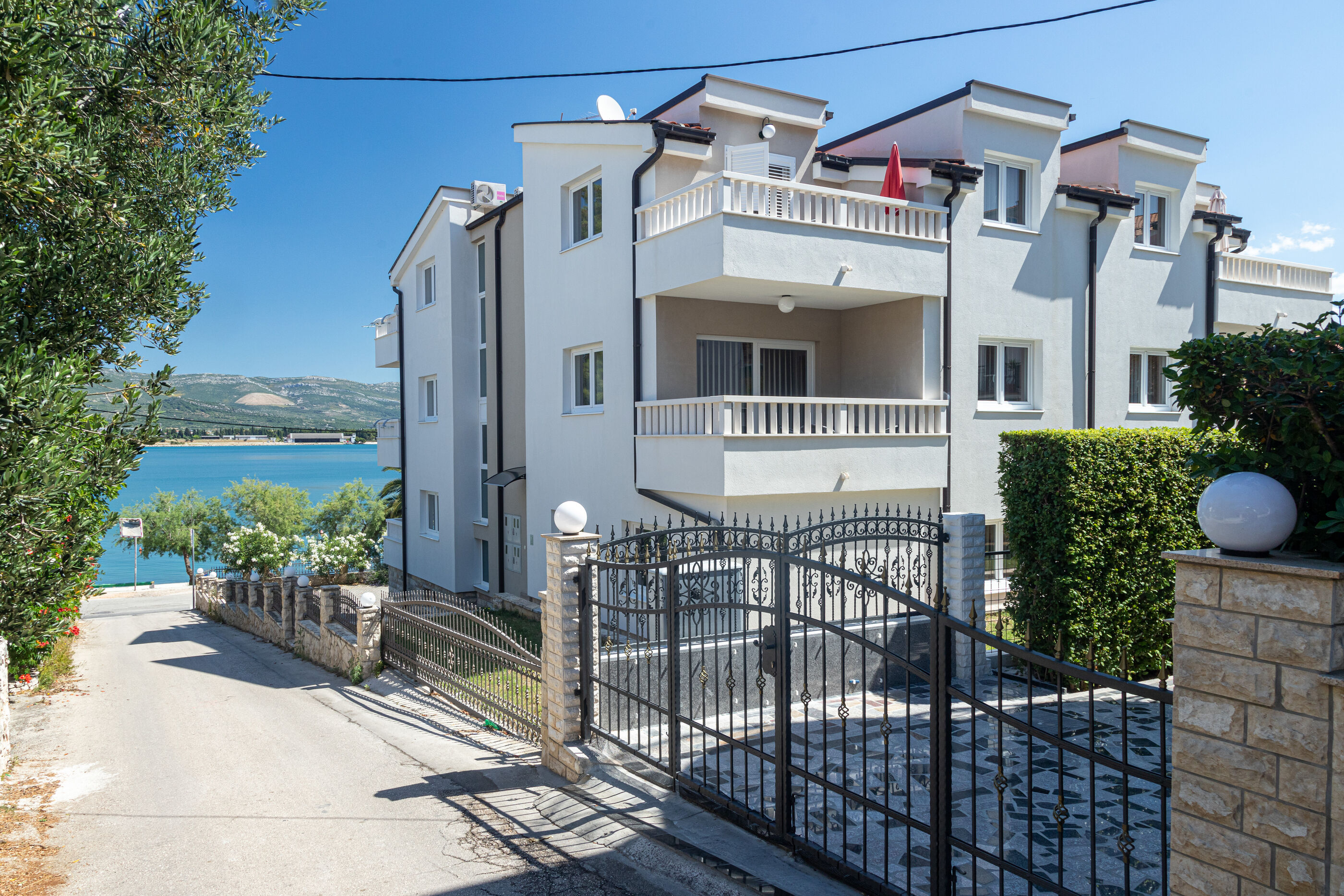 Apartments Janja 30131-A2