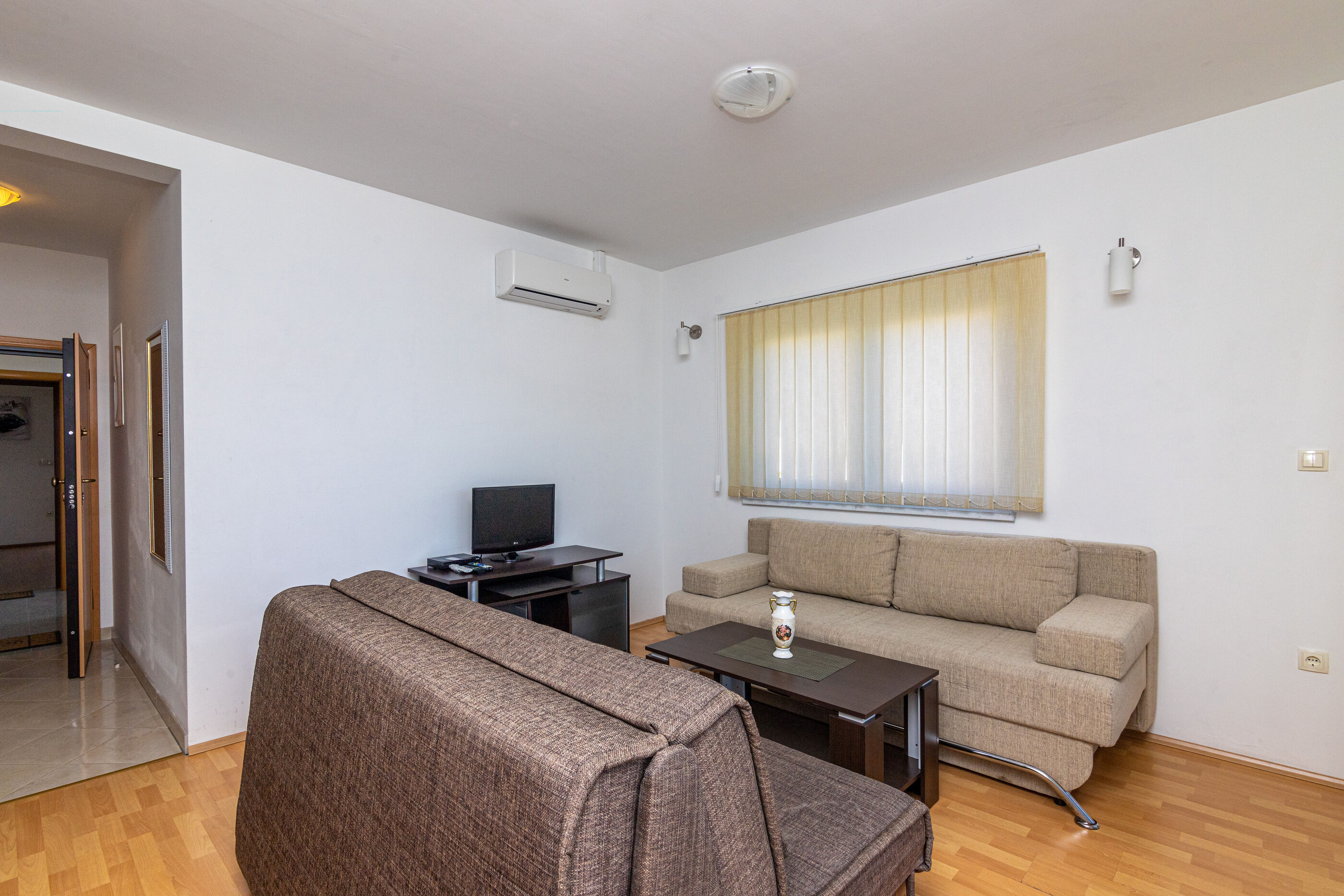 Apartments Janja 30131-A6