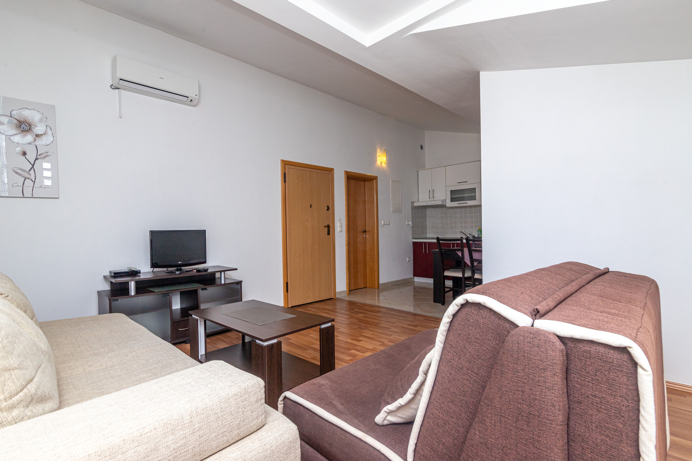 Apartments Janja 30131-A9