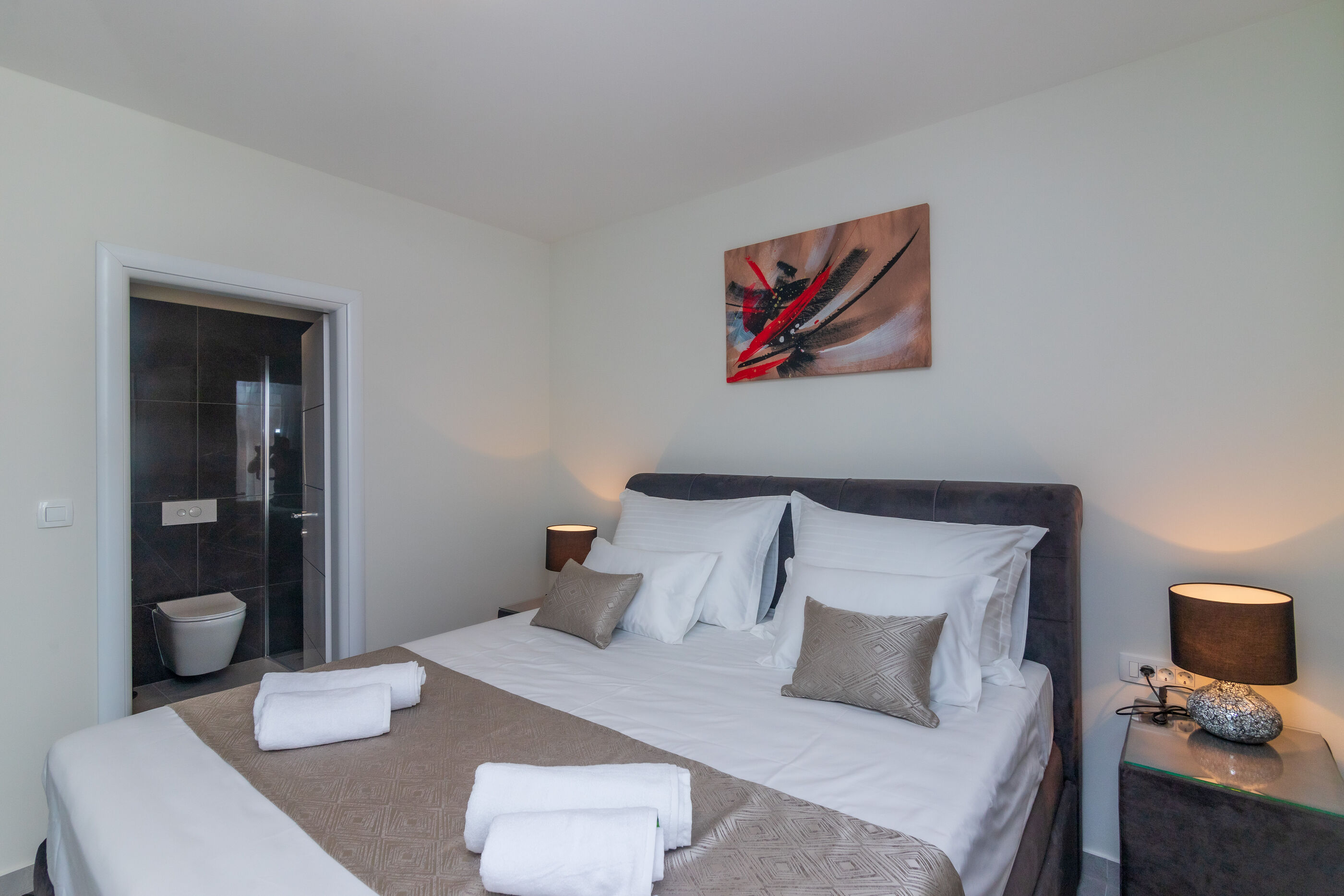 Apartments Dora 82221-A3