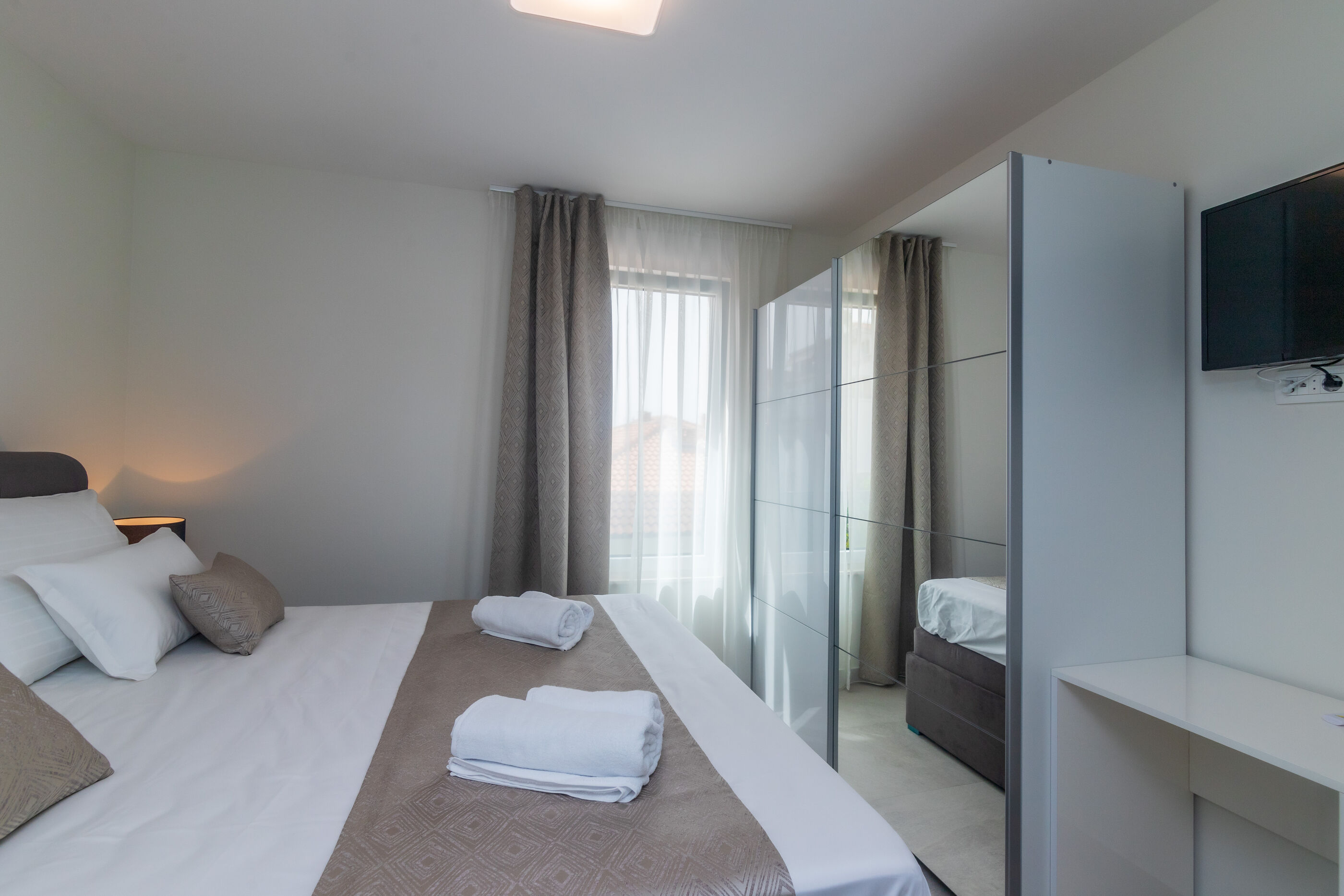 Apartments Dora 82221-A3