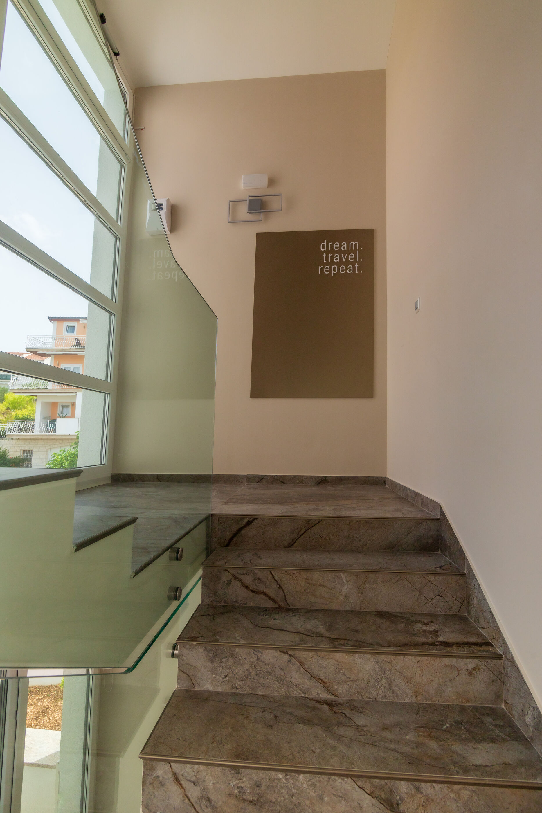 Apartments Dora 82221-A1