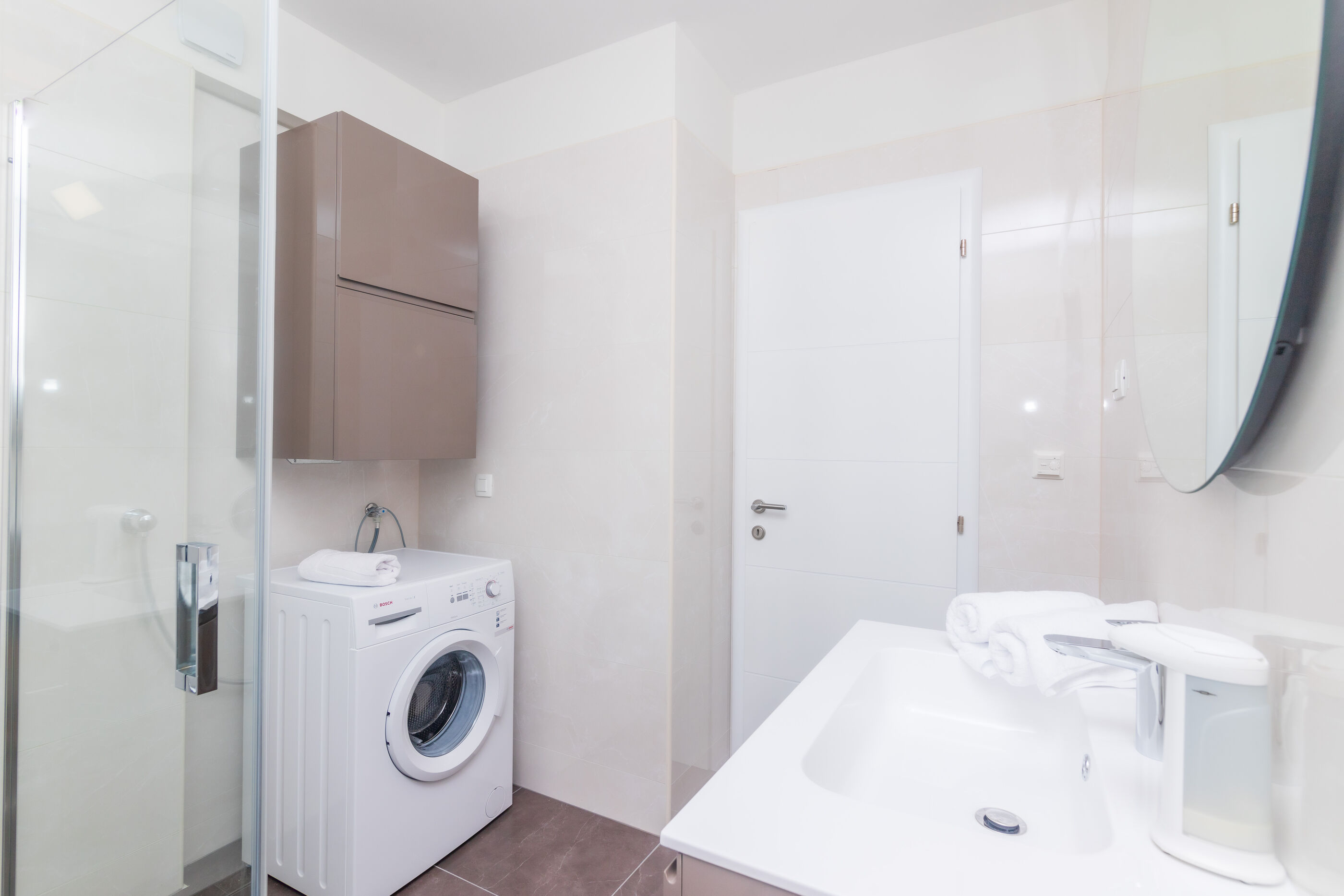 Apartments Dora 82221-A2