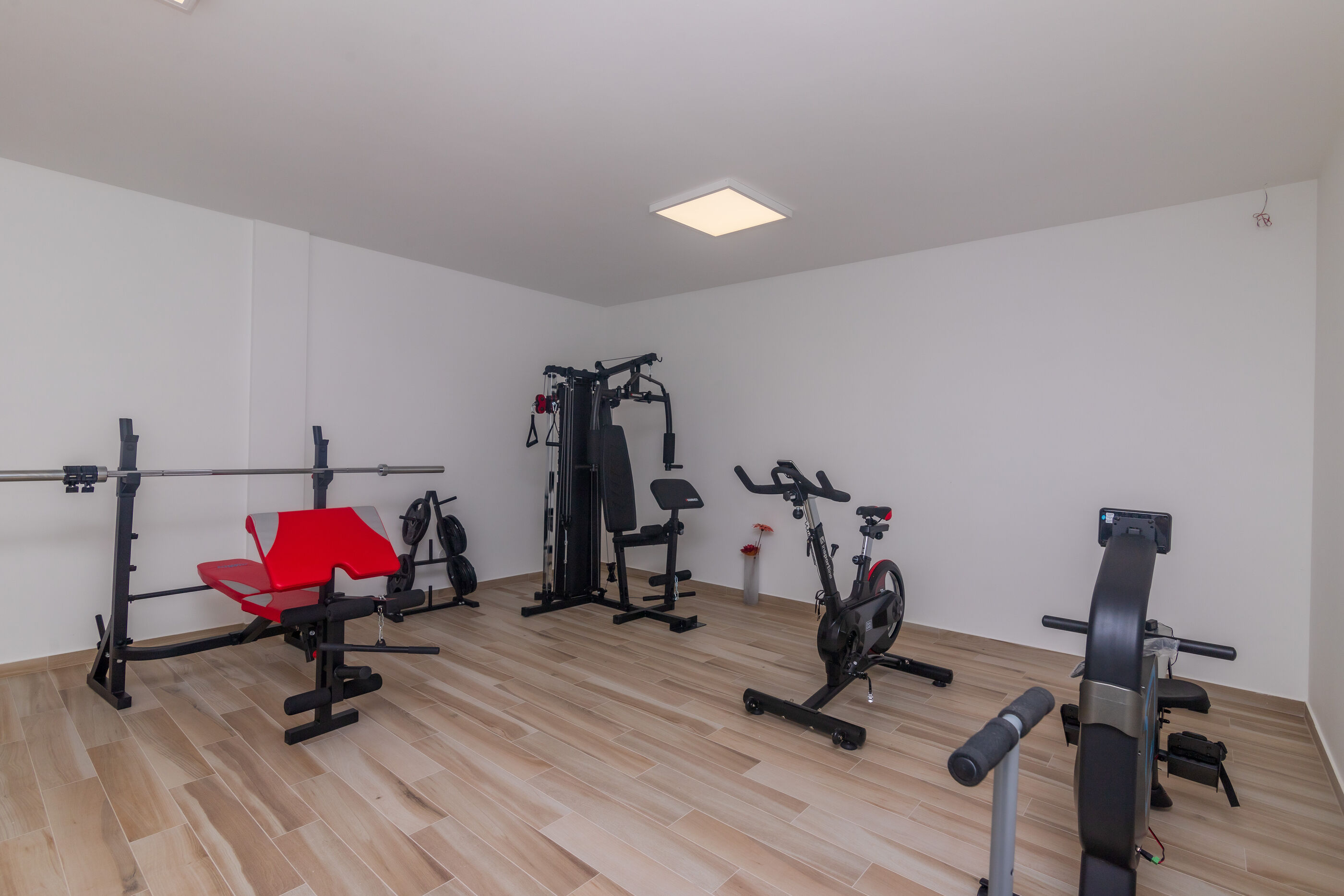 Apartments Dora 82221-A1