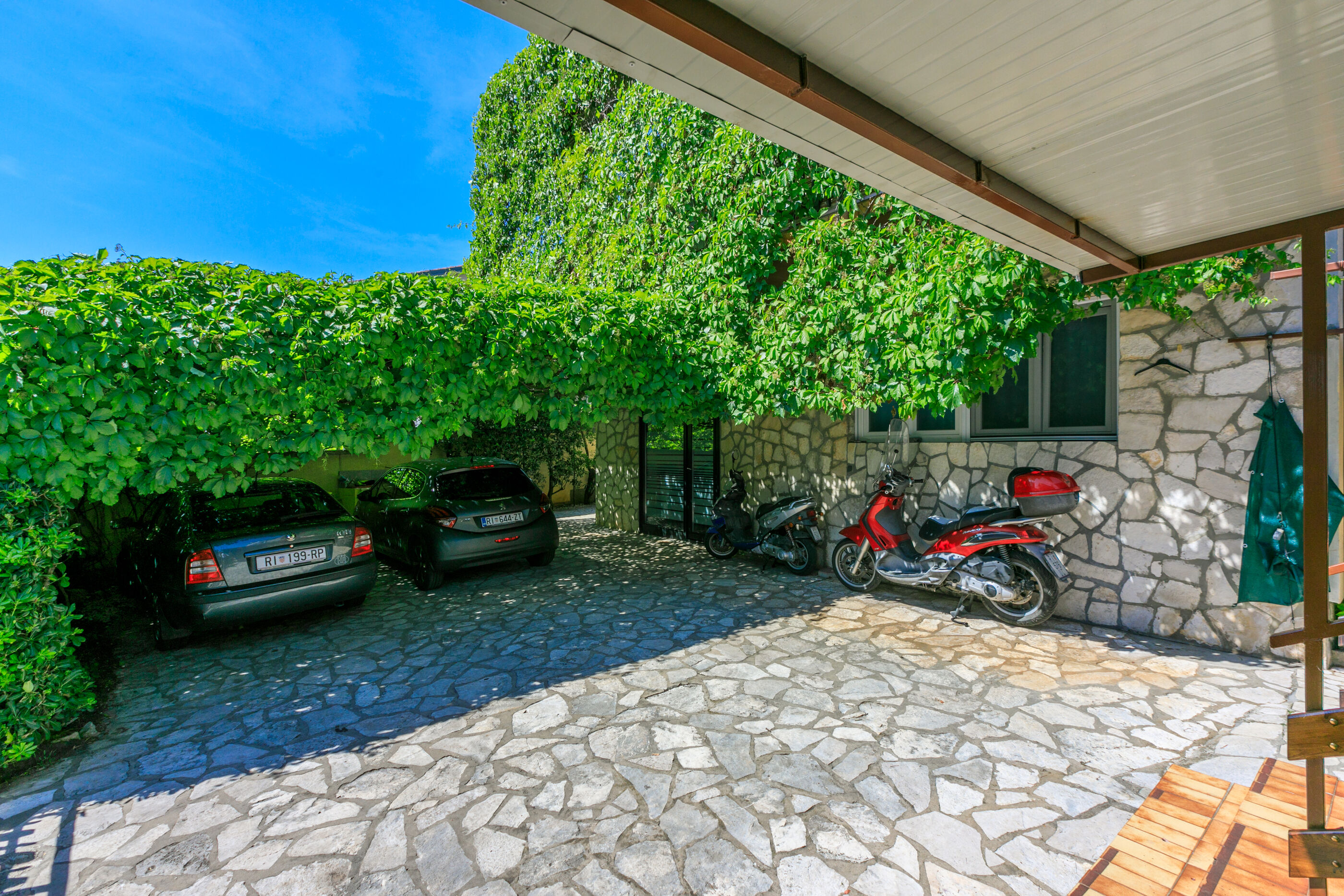 Apartment Luksi 81861-A1