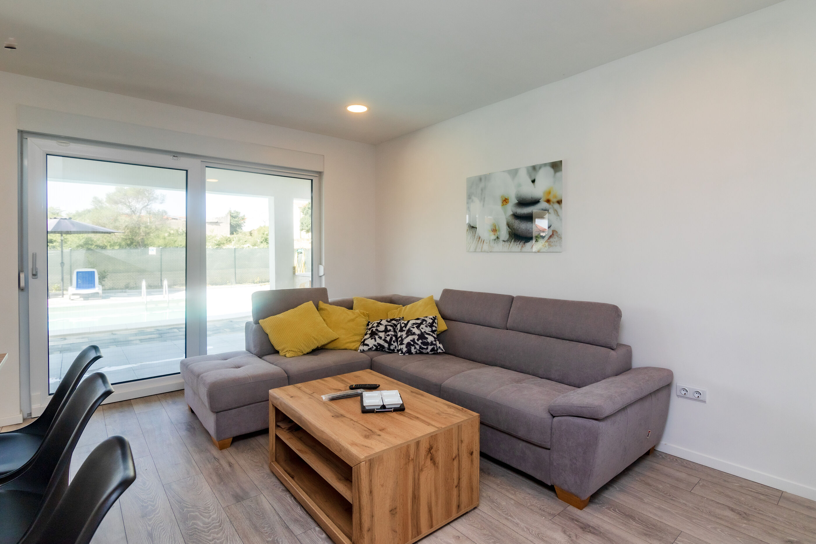 House Villa Ivona 81911-K1