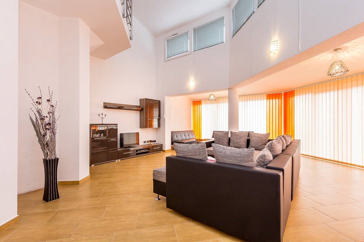 Villa Marcelia 74087-K1