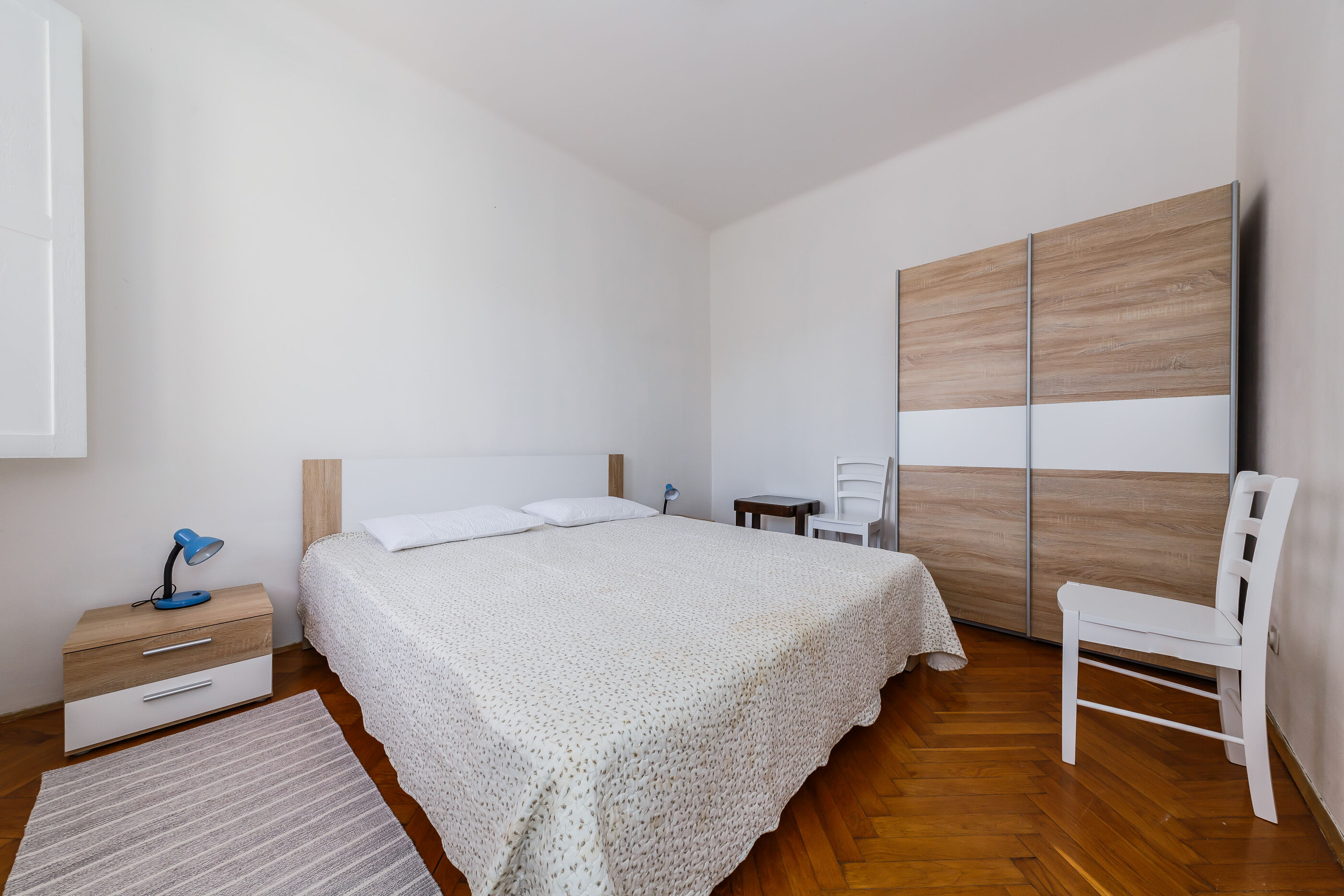 Apartments Jelen 17281-A1